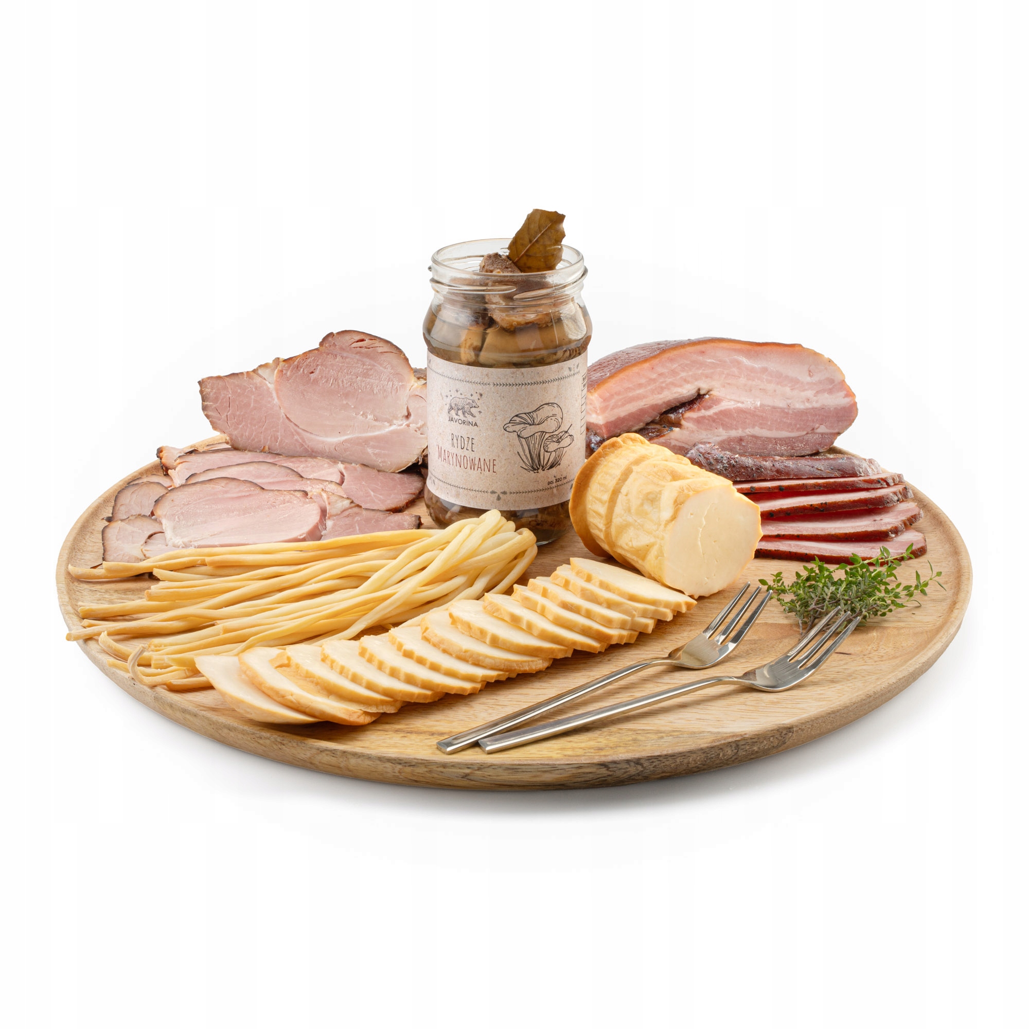 Sýr na grilování, prkénko na sýry a uzeniny