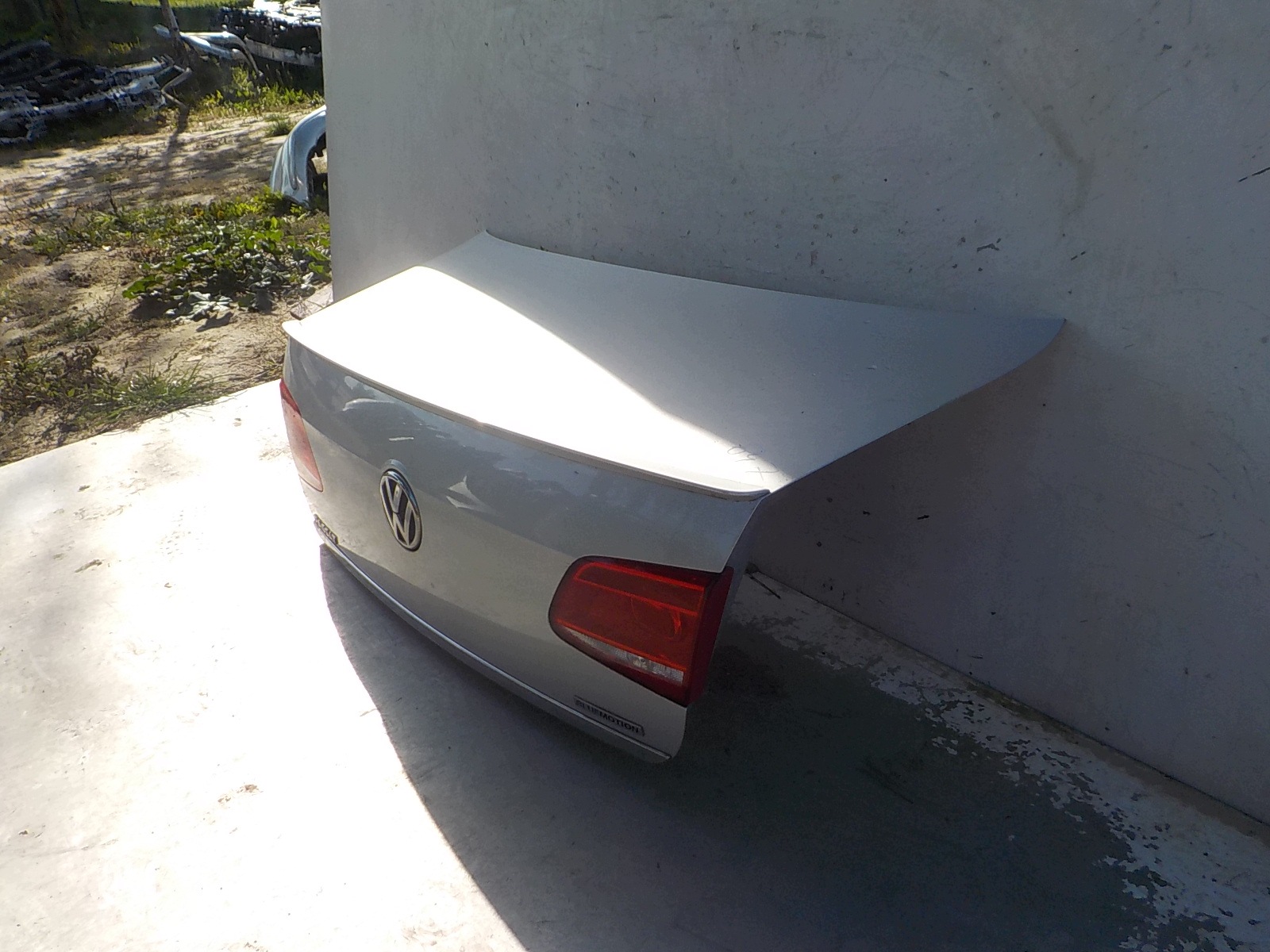 847 VOLKSWAGEN PASSAT B7 sedan boot door rear