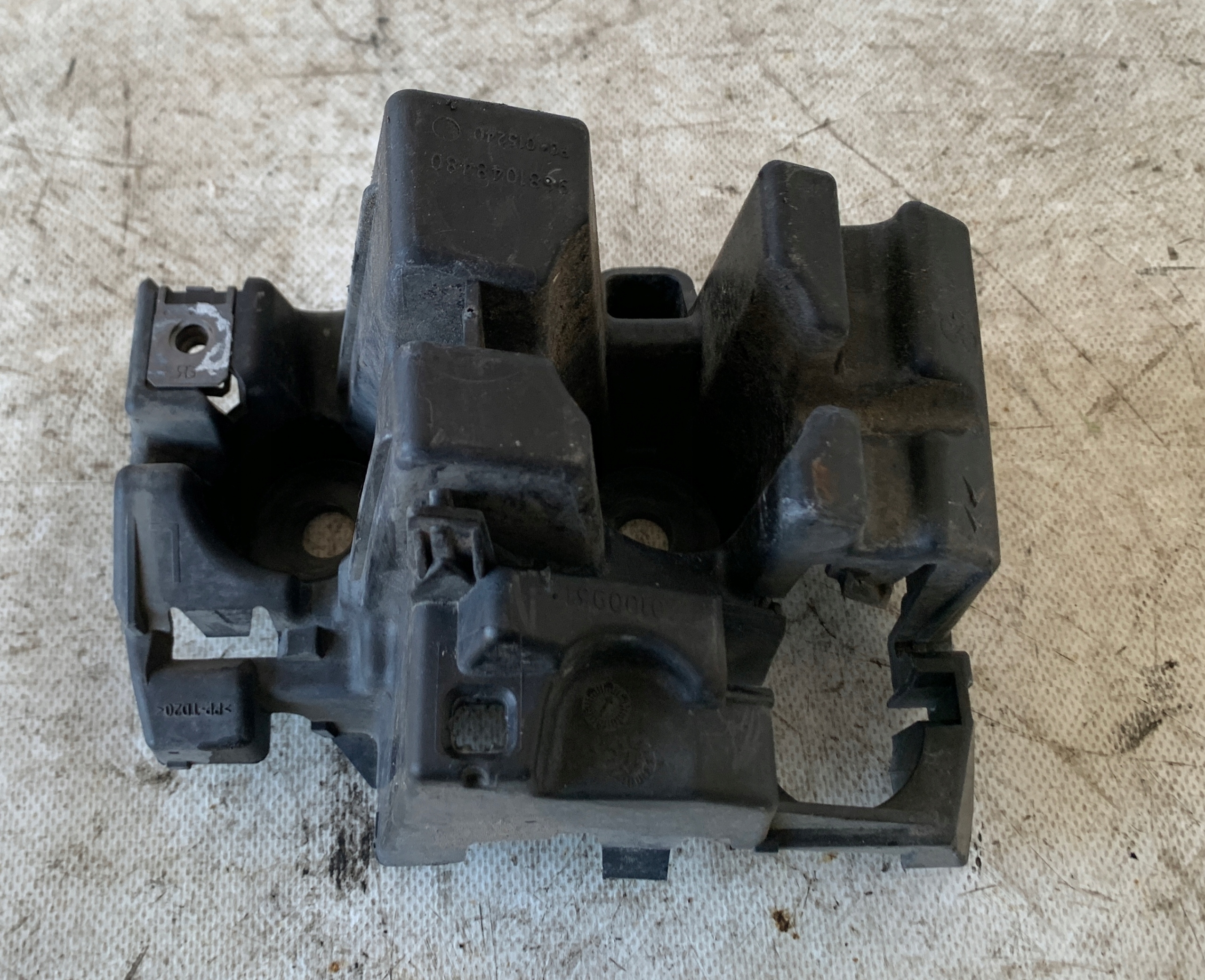 bumper bracket rear part right left CITROEN C5 III KOMBI