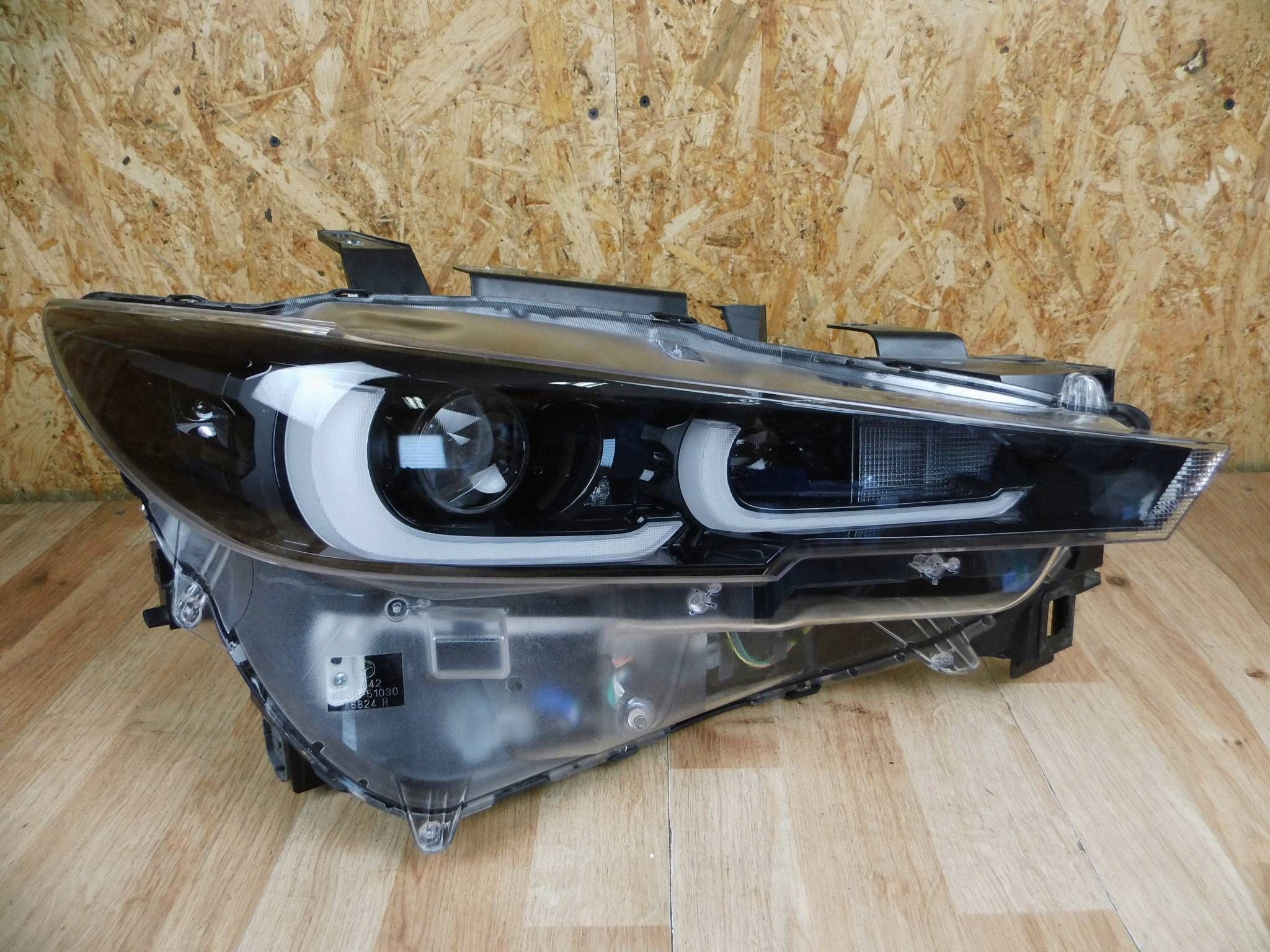 Mazda CX-5 II KF 2023-2025 LIFT light right front front right KSD6-51030