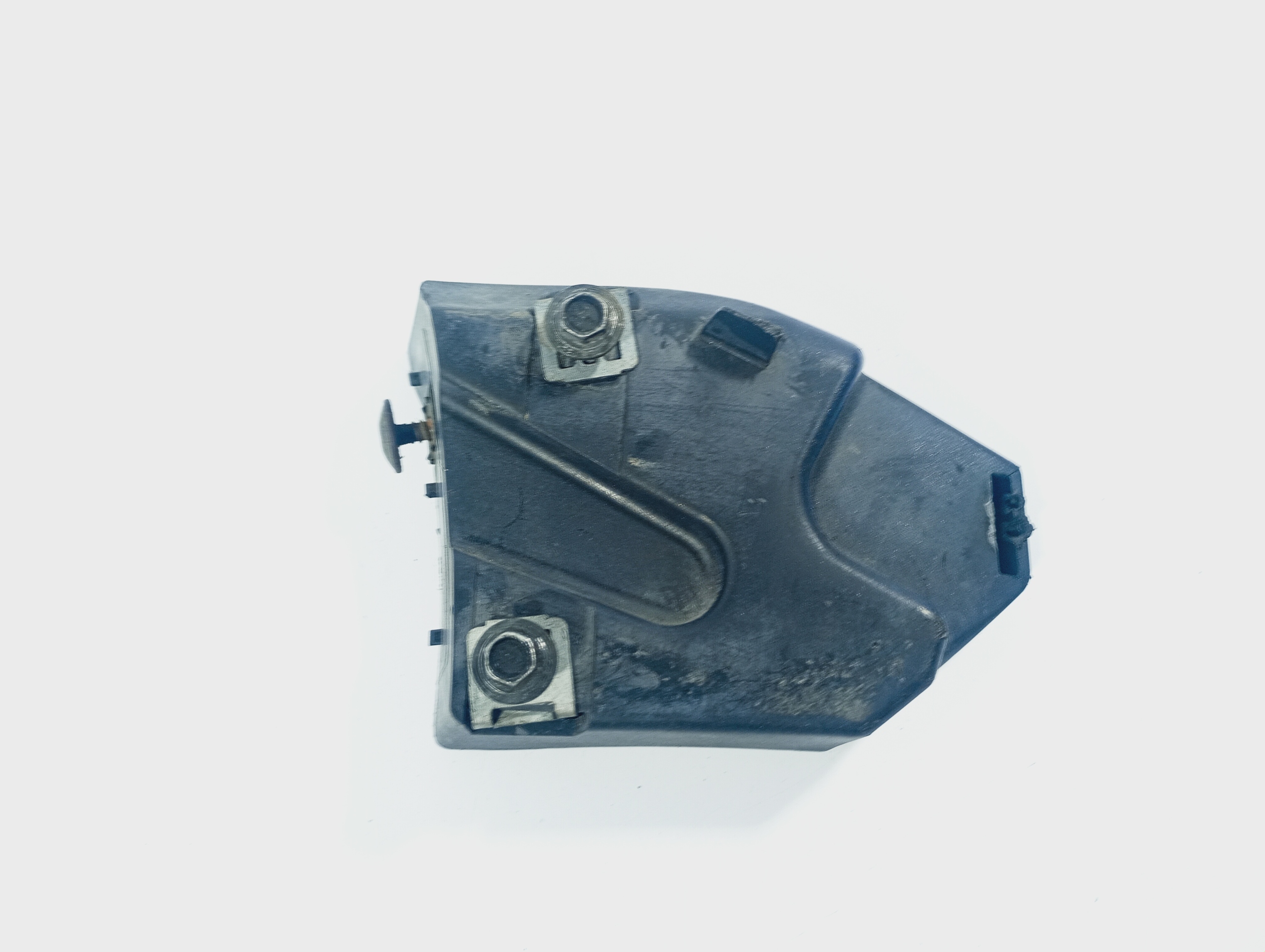 bumper bracket left front OE 5Z0807177 VW FOX 05-09