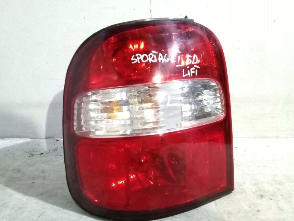 Kia Sportage and lift light left rear part rear