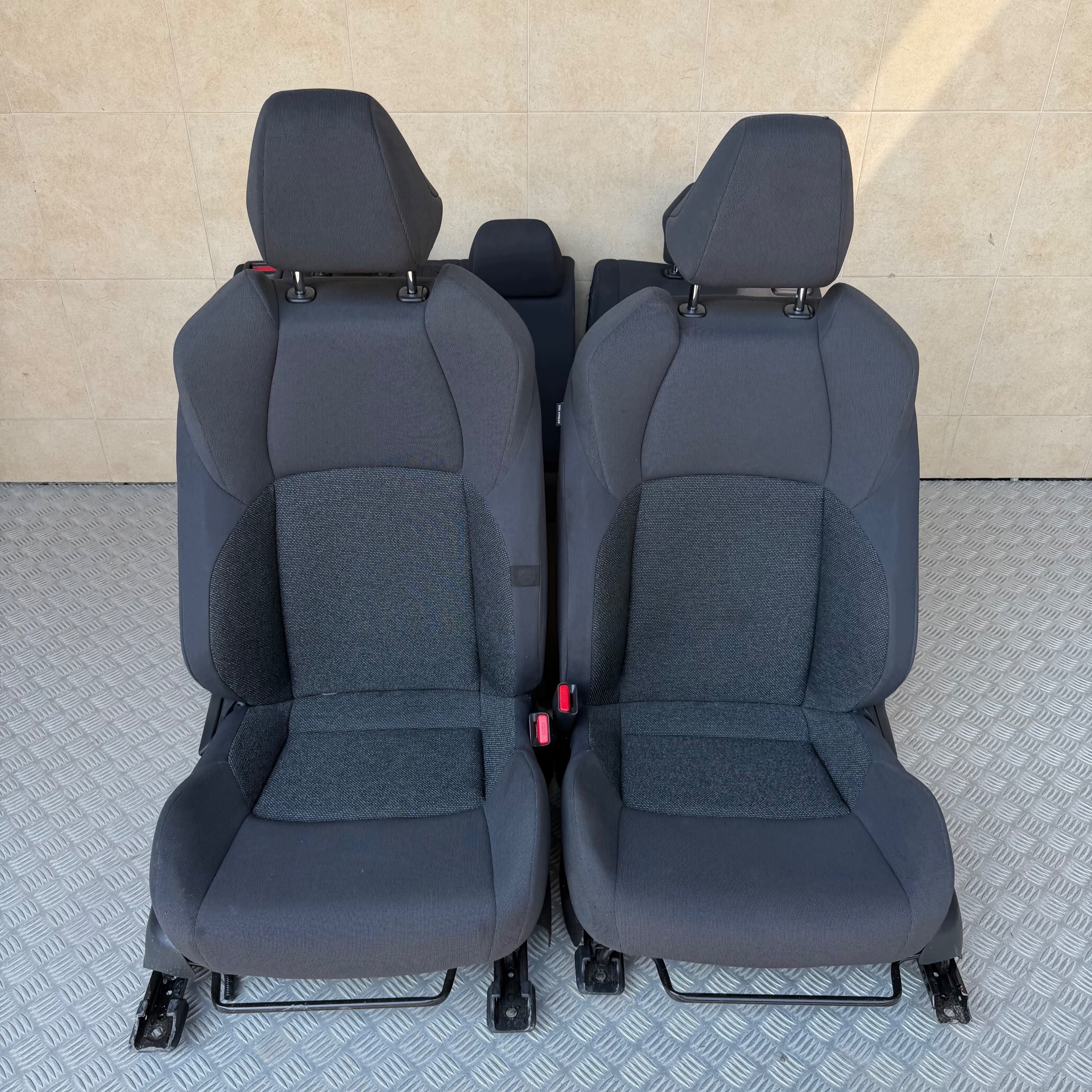 Siège KOMPLET TOYOTA C-HR II 2024 ROK