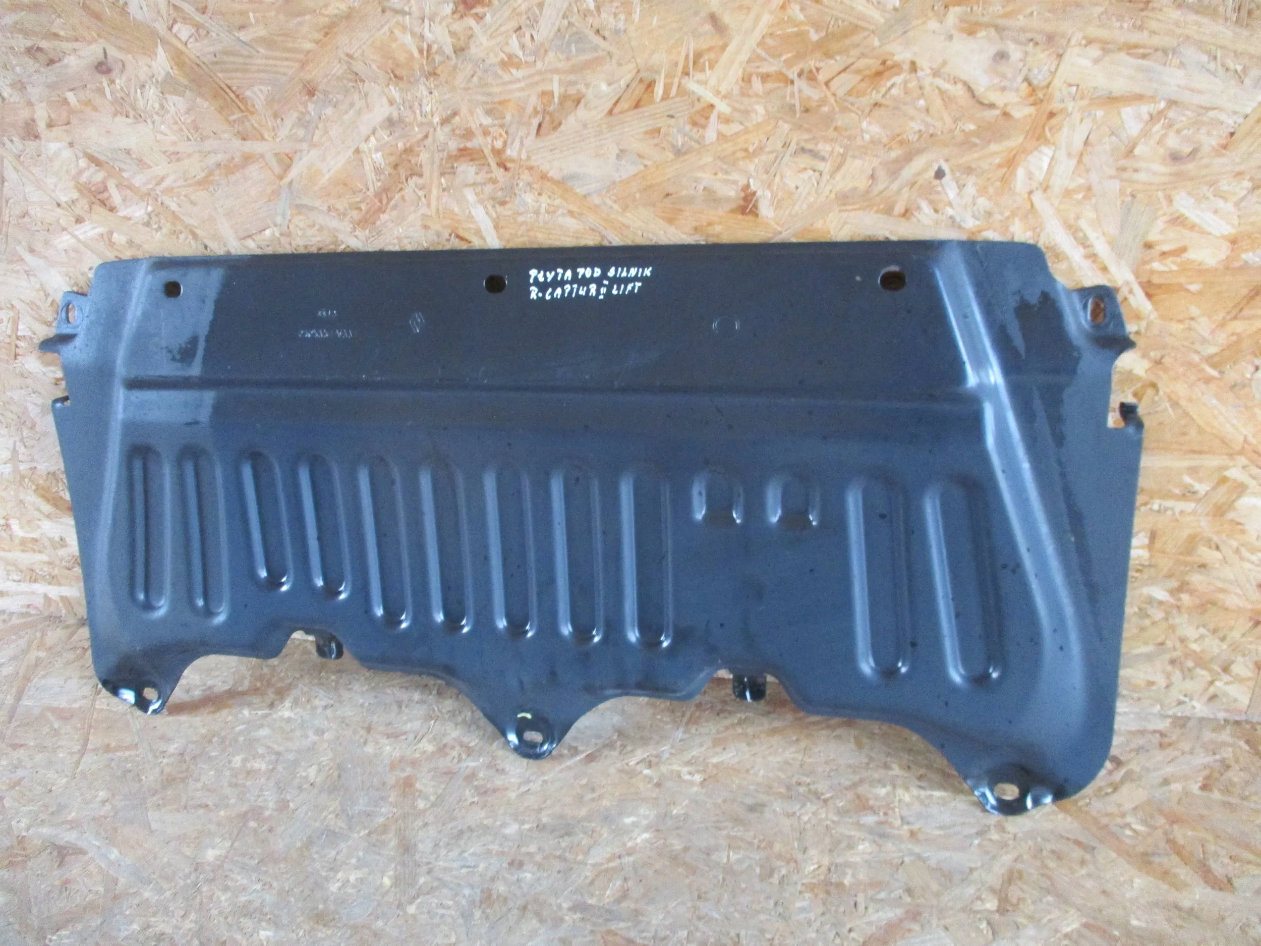 cover cover below engine RENAULT CAPTUR LIFT