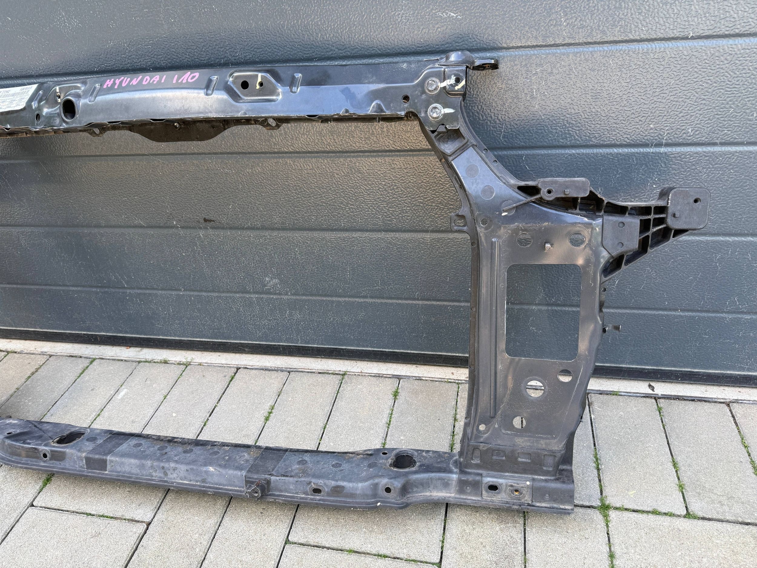 Hyundai I10 2 II 13- bar, wall front front