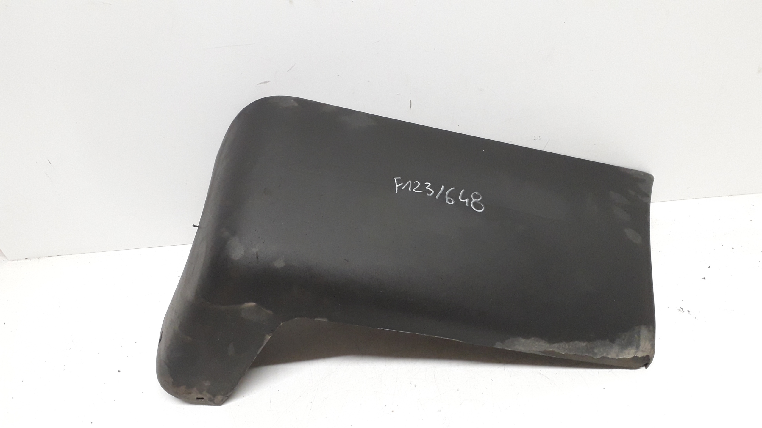 FORD TRANSIT 00- NAROŻNIK ZDERZAKA PRAWY TYŁ