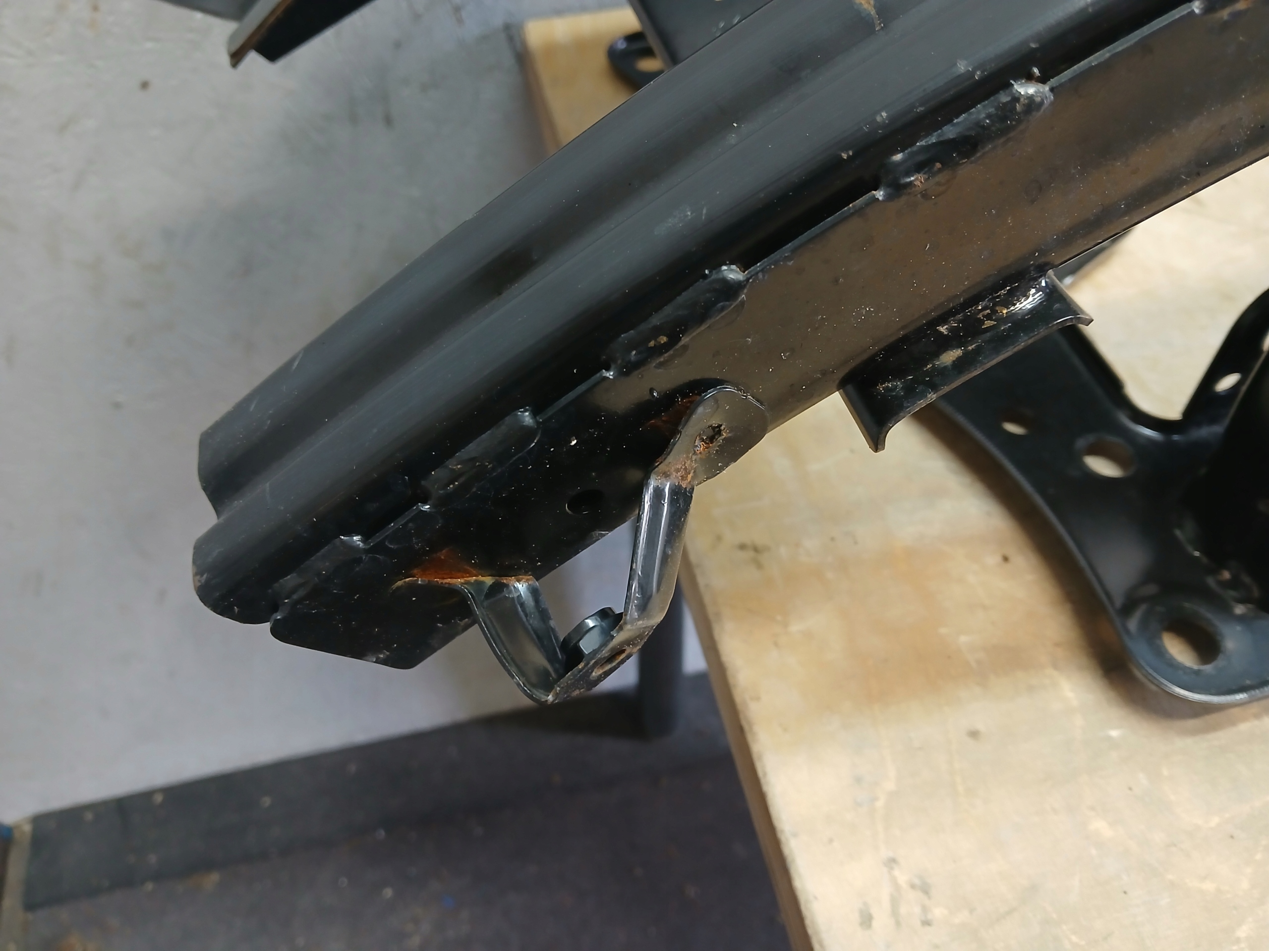 bumper support front MG4 MG 4 MG-4 EV 10993001