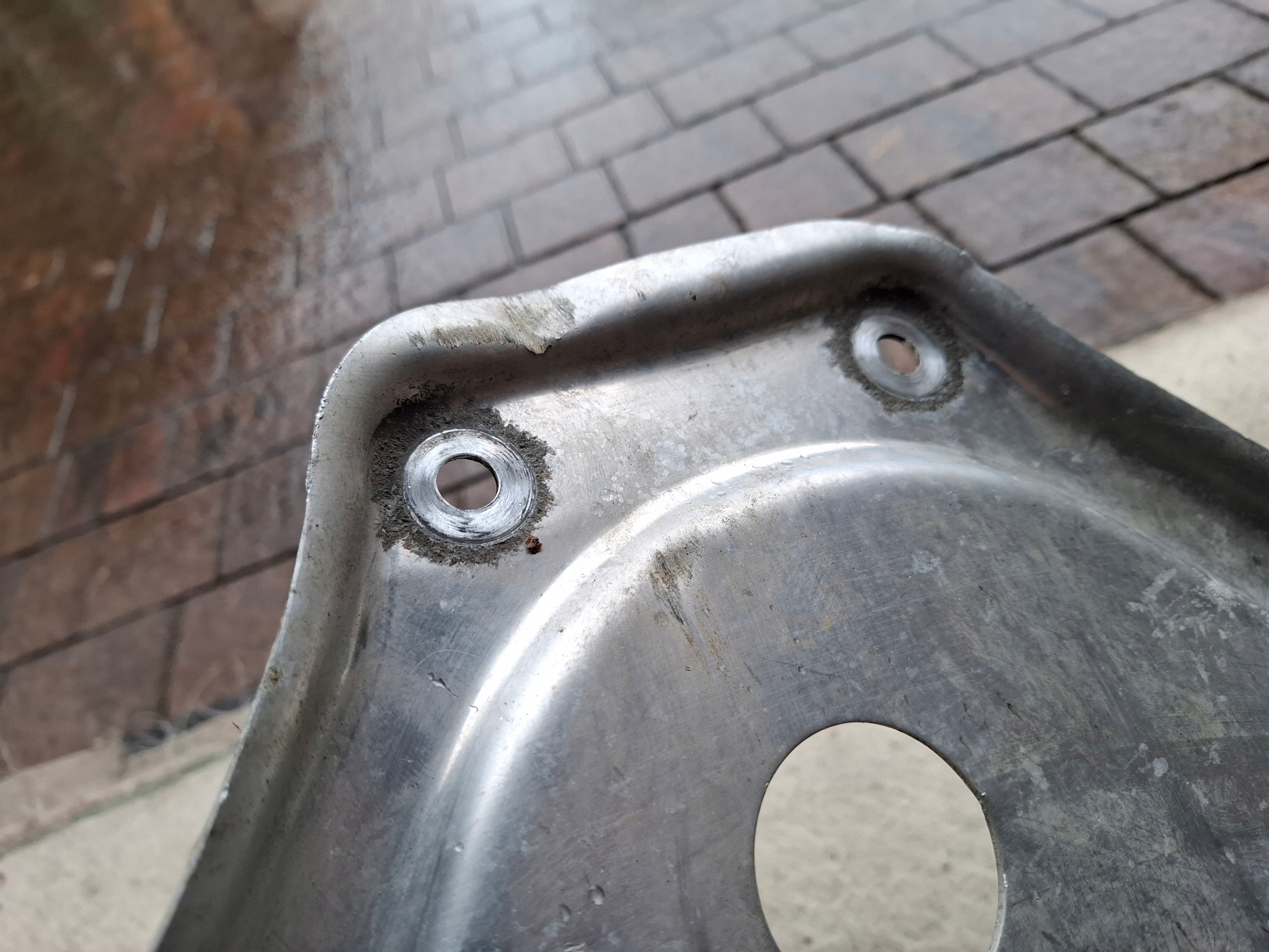 Porsche Boxster 986 2001 cover lower of the engine