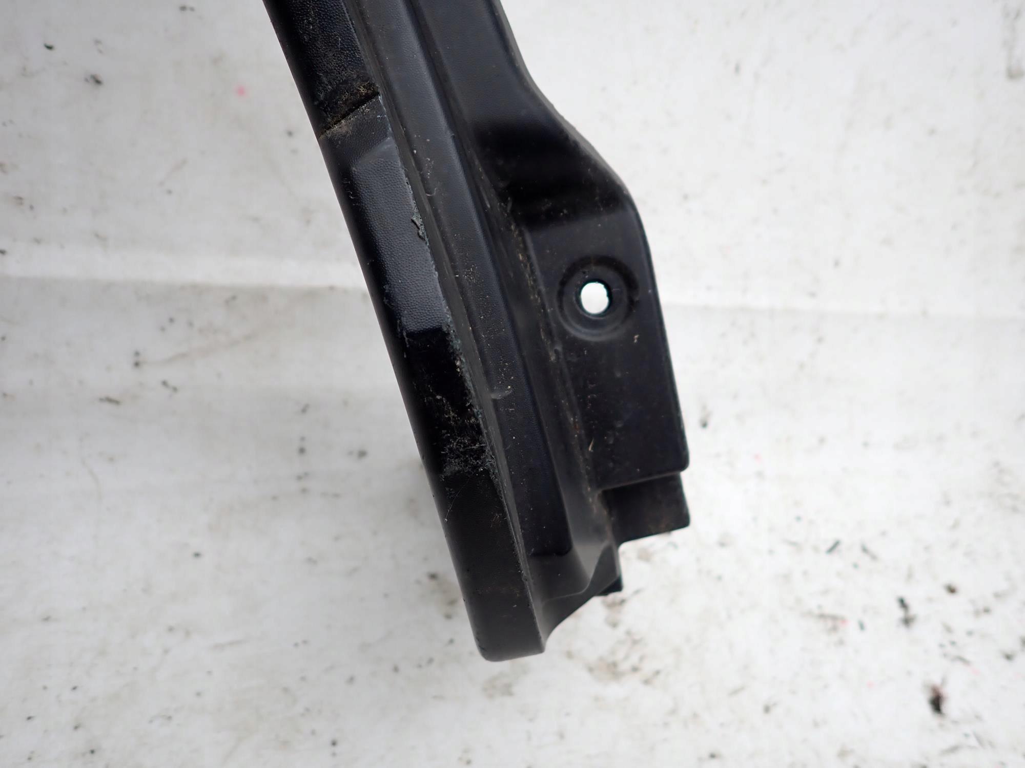 MITSUBISHI ECLIPSE CROSS 18-> moulding cap right rear part