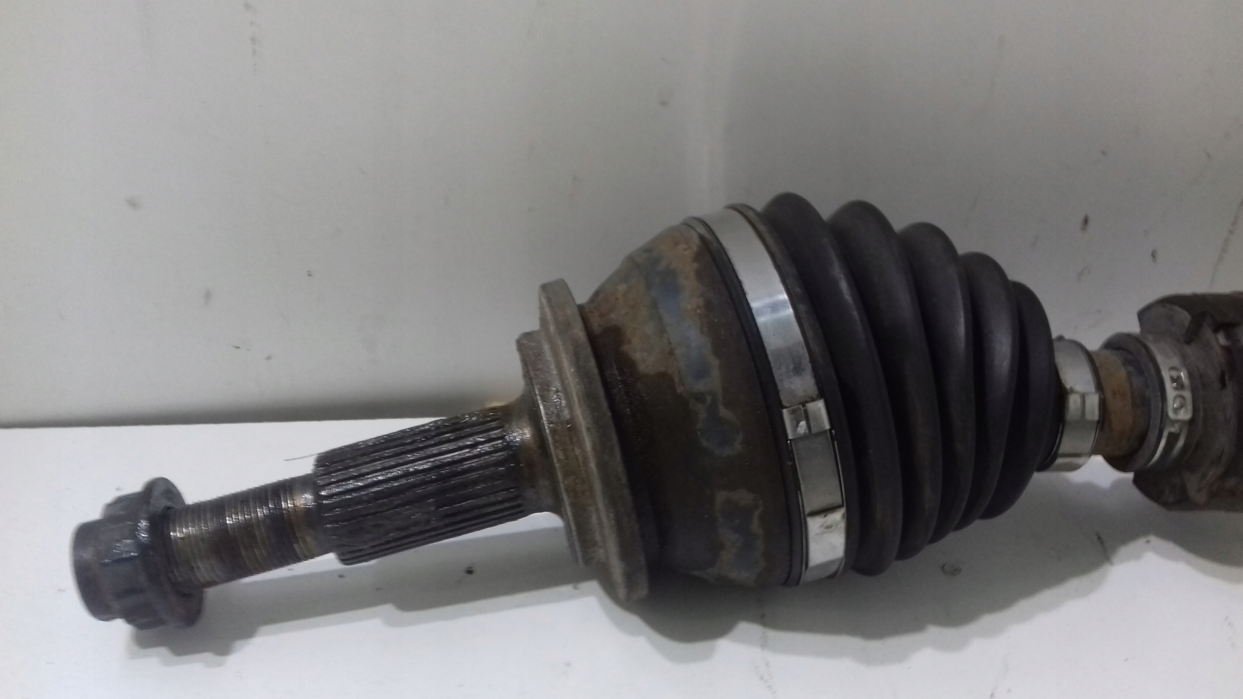 TOYOTA RAV4 RAV 4 semi-axis 2013-2018 left short.