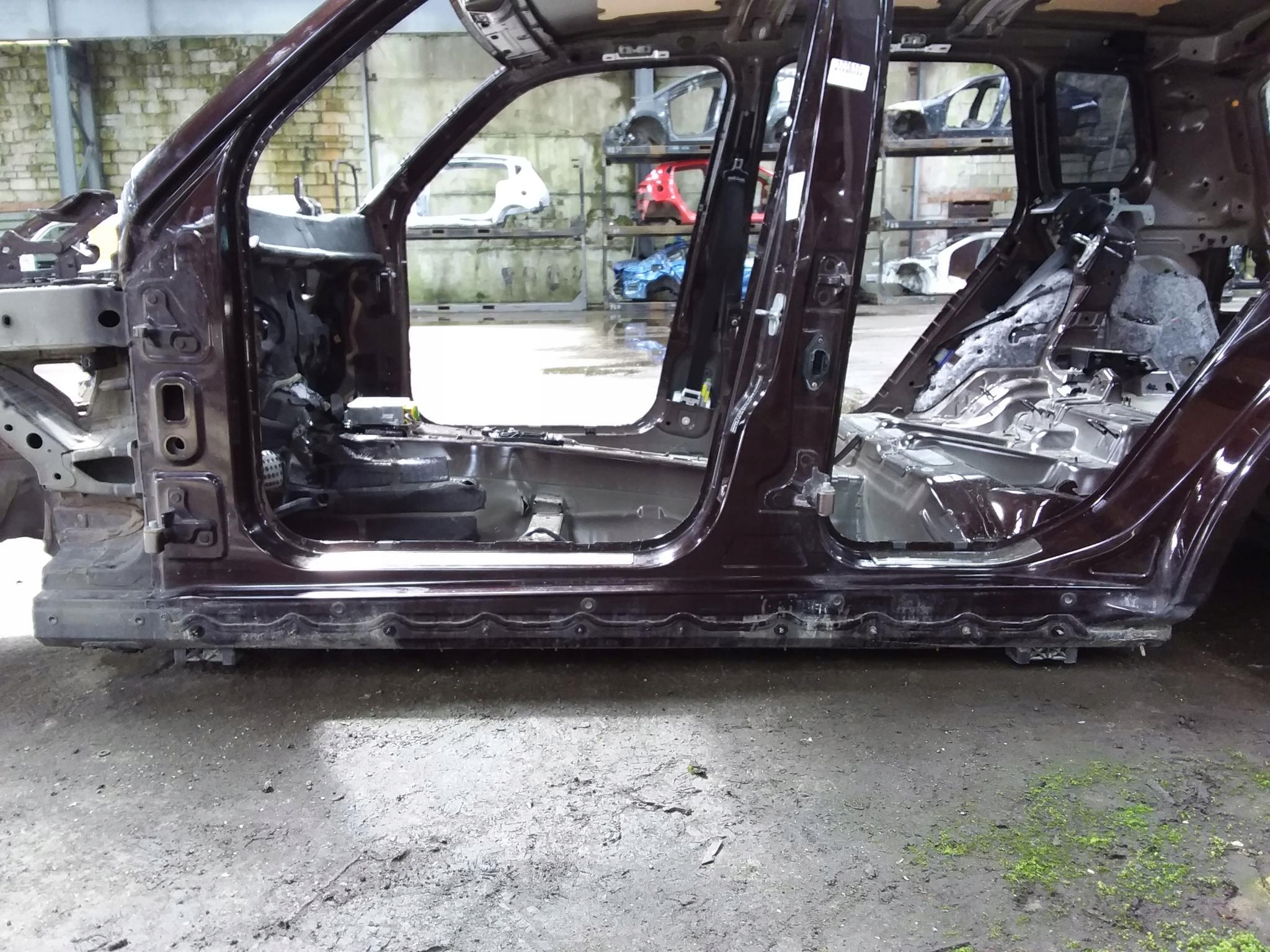 MERCEDES GLK X204 FL левый порог стойки