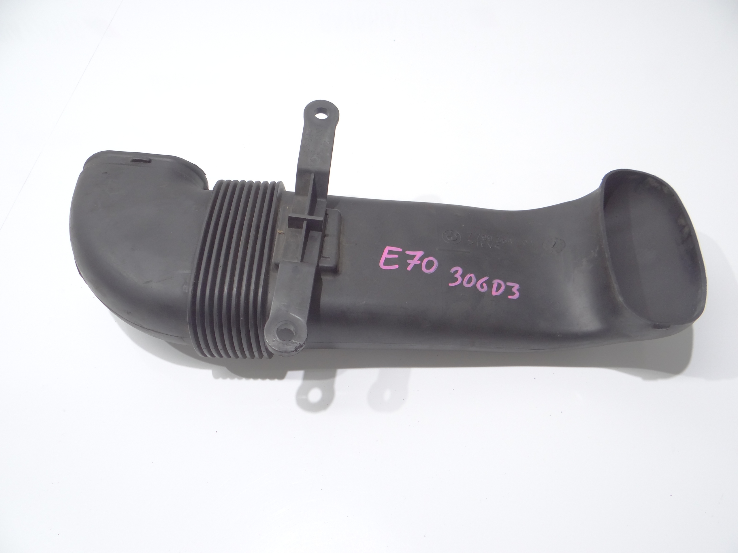 drain intake air BMW X5 E70 7799364