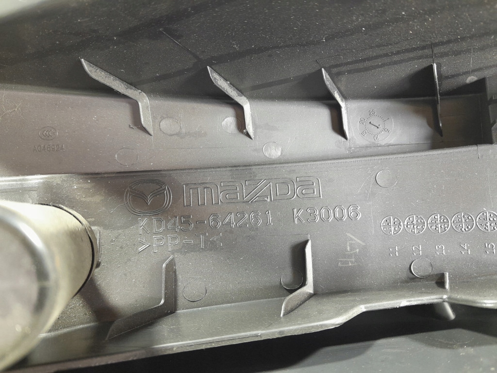 mazda и РЕСТАЙЛИНГ бардачок пассажира европа KD45-64261
