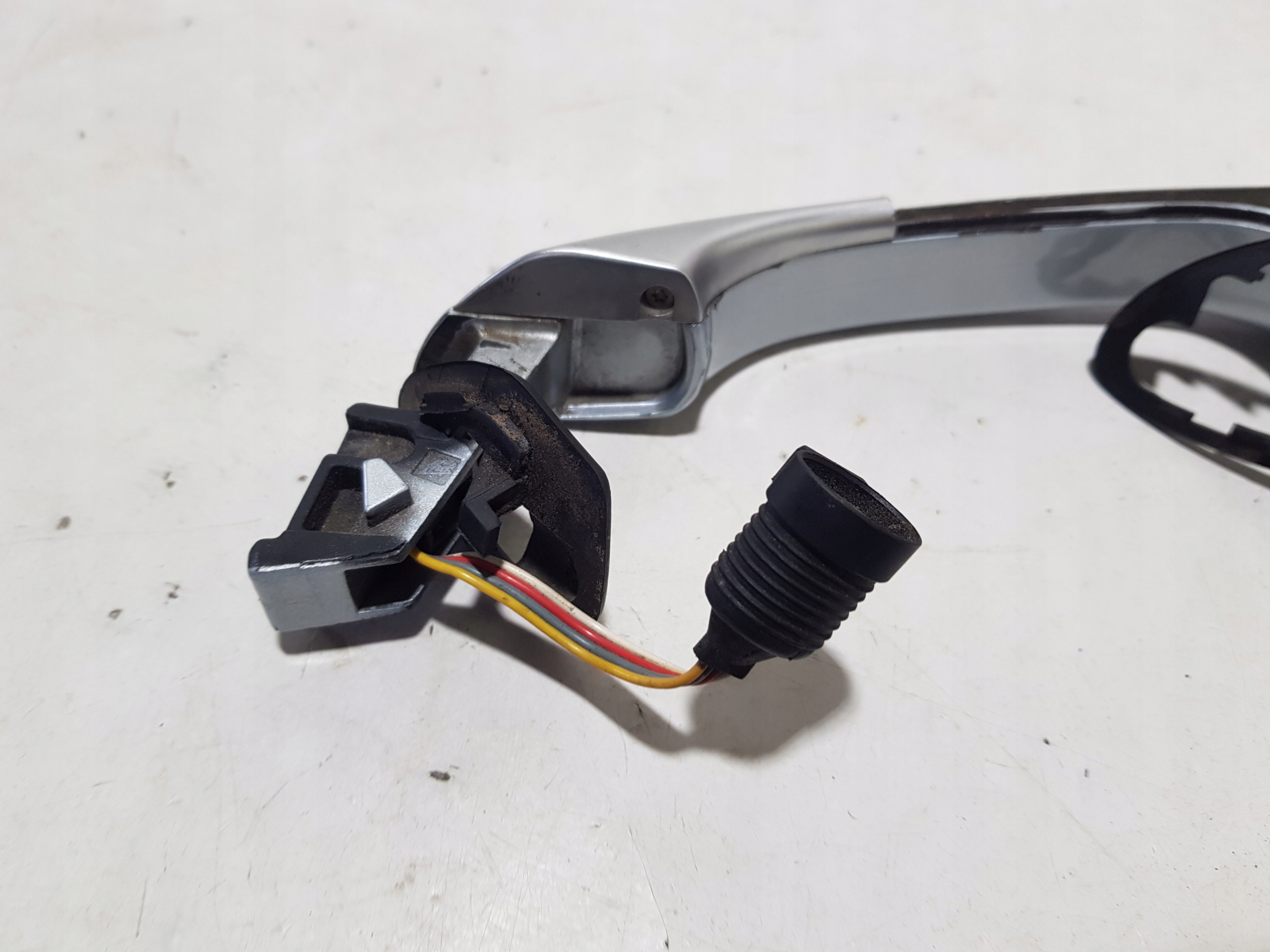 handle KEYLESS GO MERCEDES SL R230 W230 right C762 762