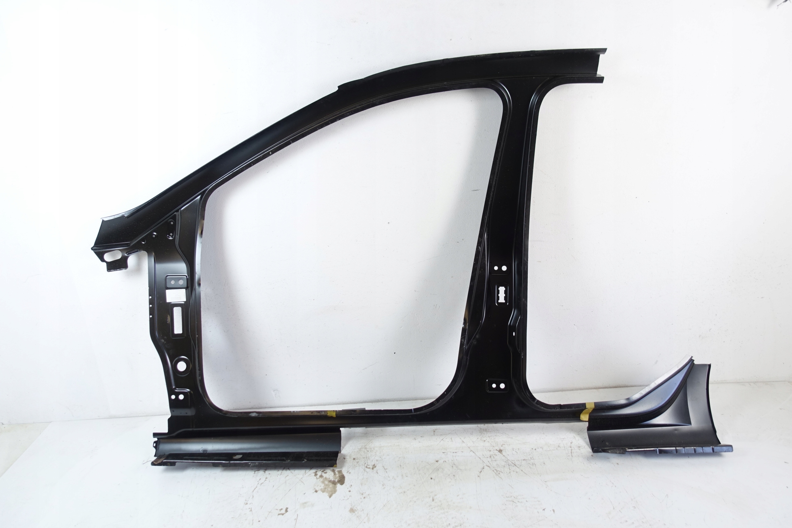 SEAT IBIZA V 6F0 2017- threshold pillar side right right front