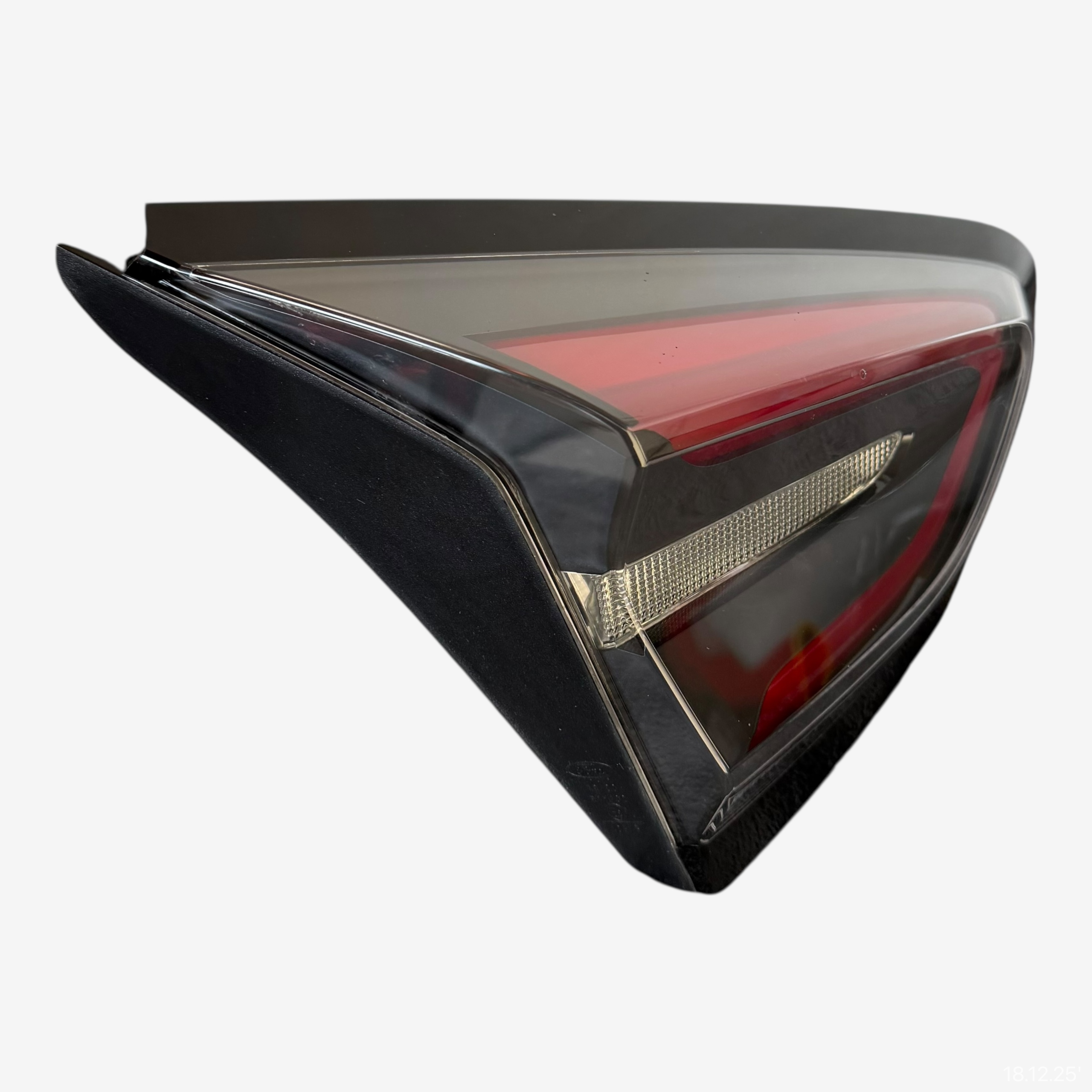 light rear left bonnet FORD PUMA II MK2 L1TB-13A603-AD damaged