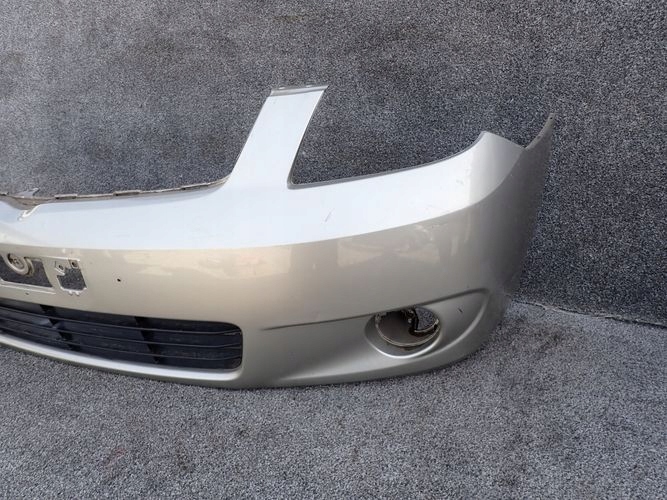 TOYOTA VERSO and 00-04 front bumper front