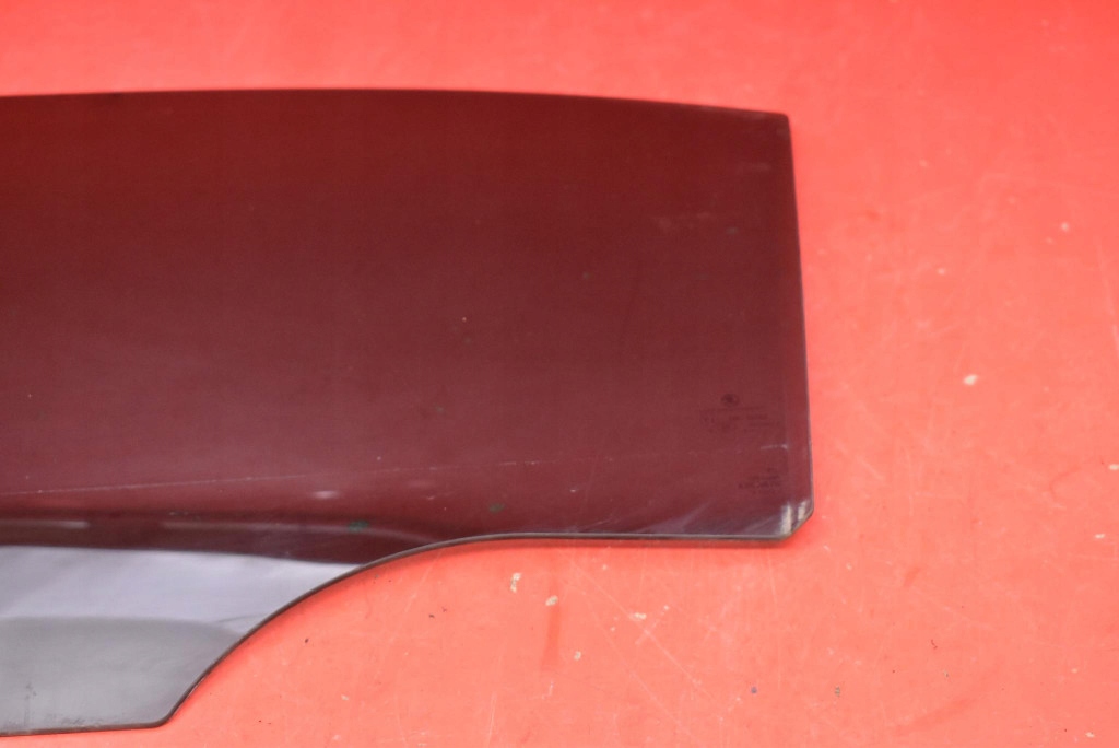 window side left rear part rear SKODA SUPERB 3 III HB 15-20