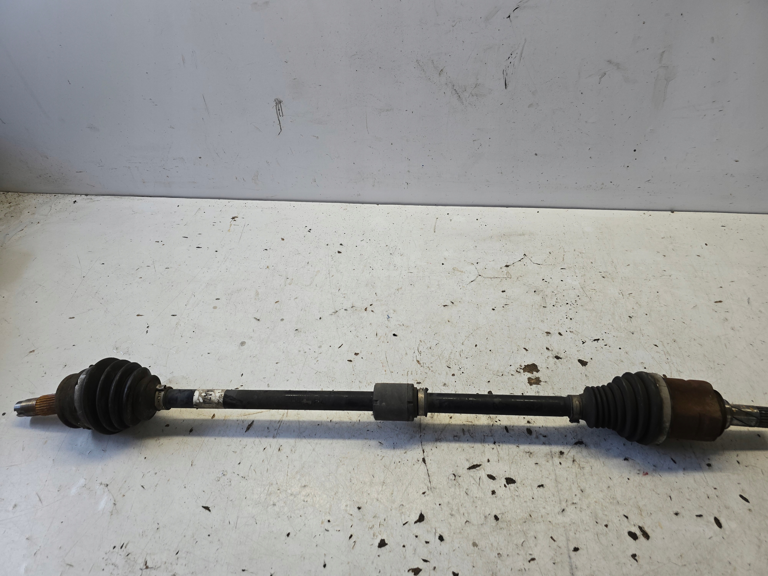 OPEL CORSA E semi-axis right 13432216 AA7J 1.3 CDTI