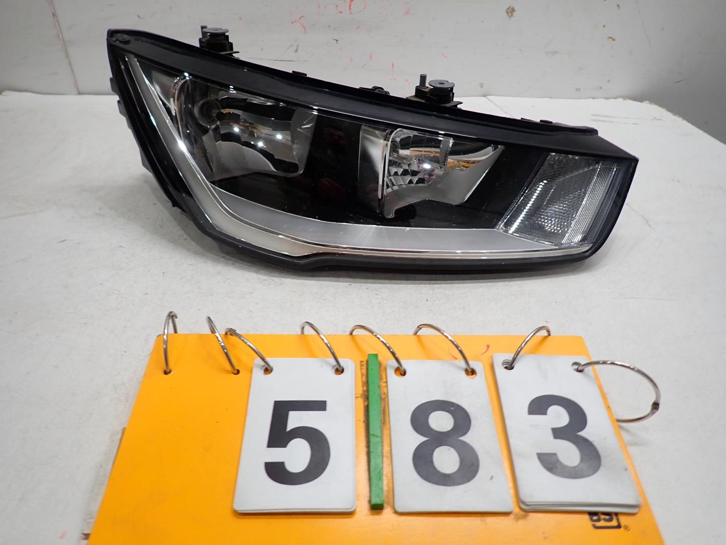 light front front right AUDI A1 LIFT 2014- 8XA941004