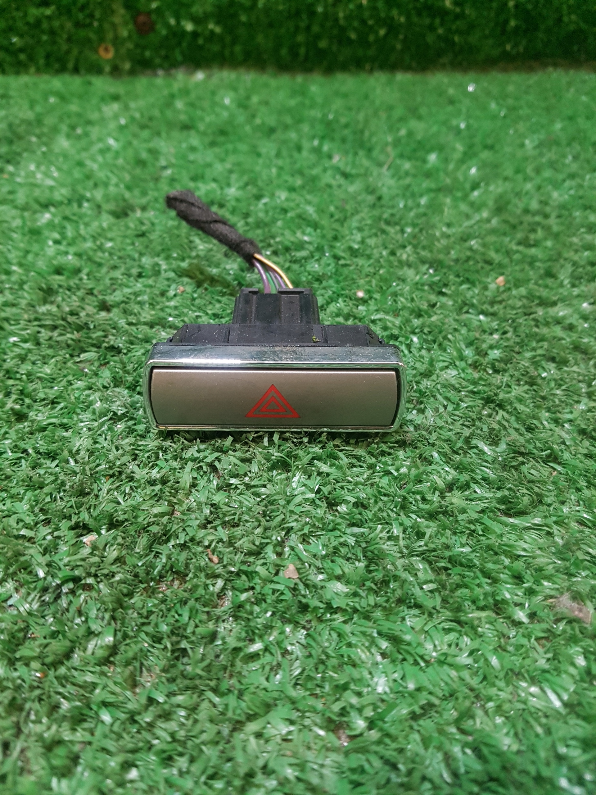 light switch of warning lights FORD MONDEO MK 4