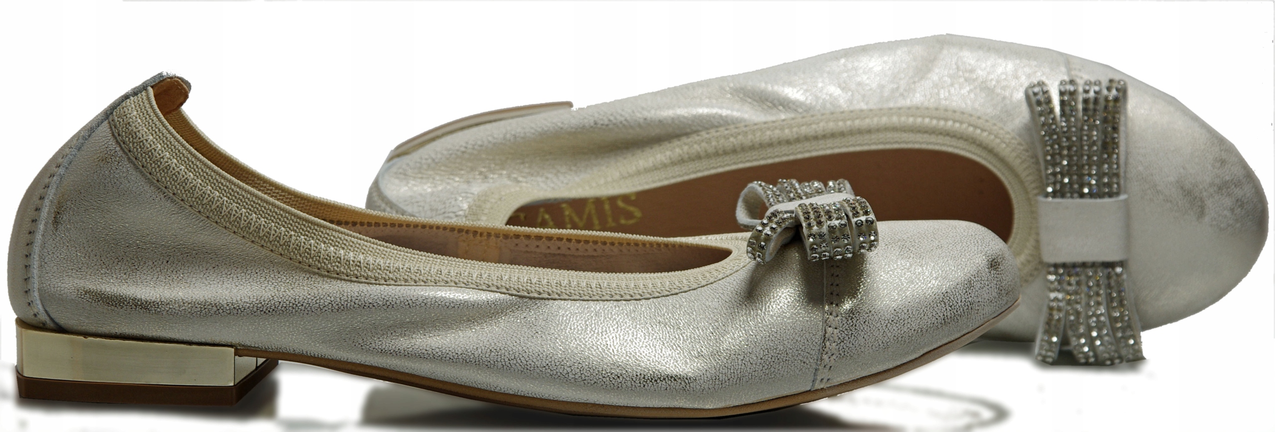 

Eleganckie srebrne baleriny z ozdobą Gamis Pl 37