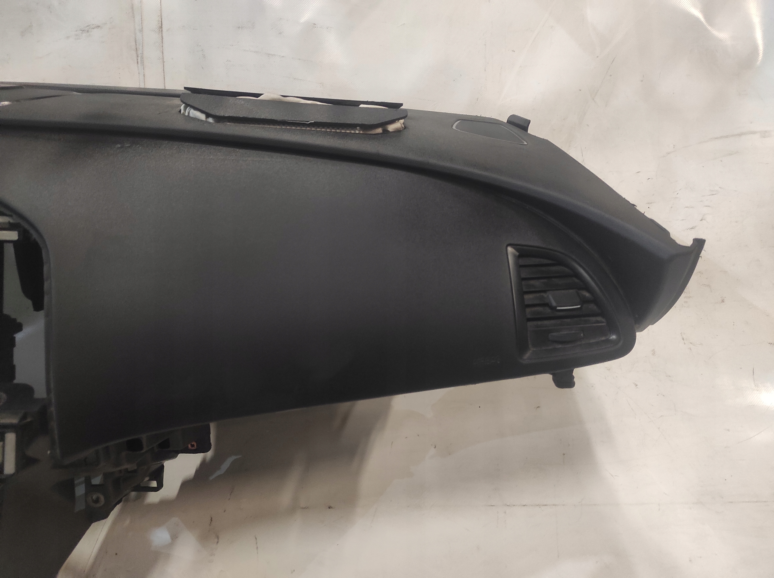 Opel Astra J dashboard cockpit console airbag