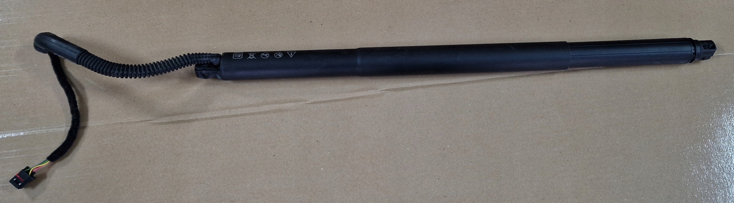damper electrical bonnet VW TIGUAN 5NA827851D as new