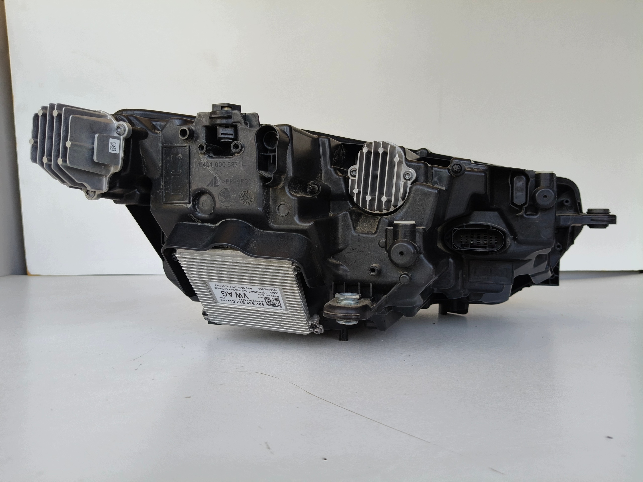 feu gauche REFLEKTOR SKODA OCTAVIA 4 IV 5E3 20- FULL LED
