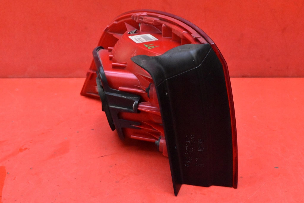 light right rear part rear 3AF945096A VW PASSAT B7 KOMBI 10-15