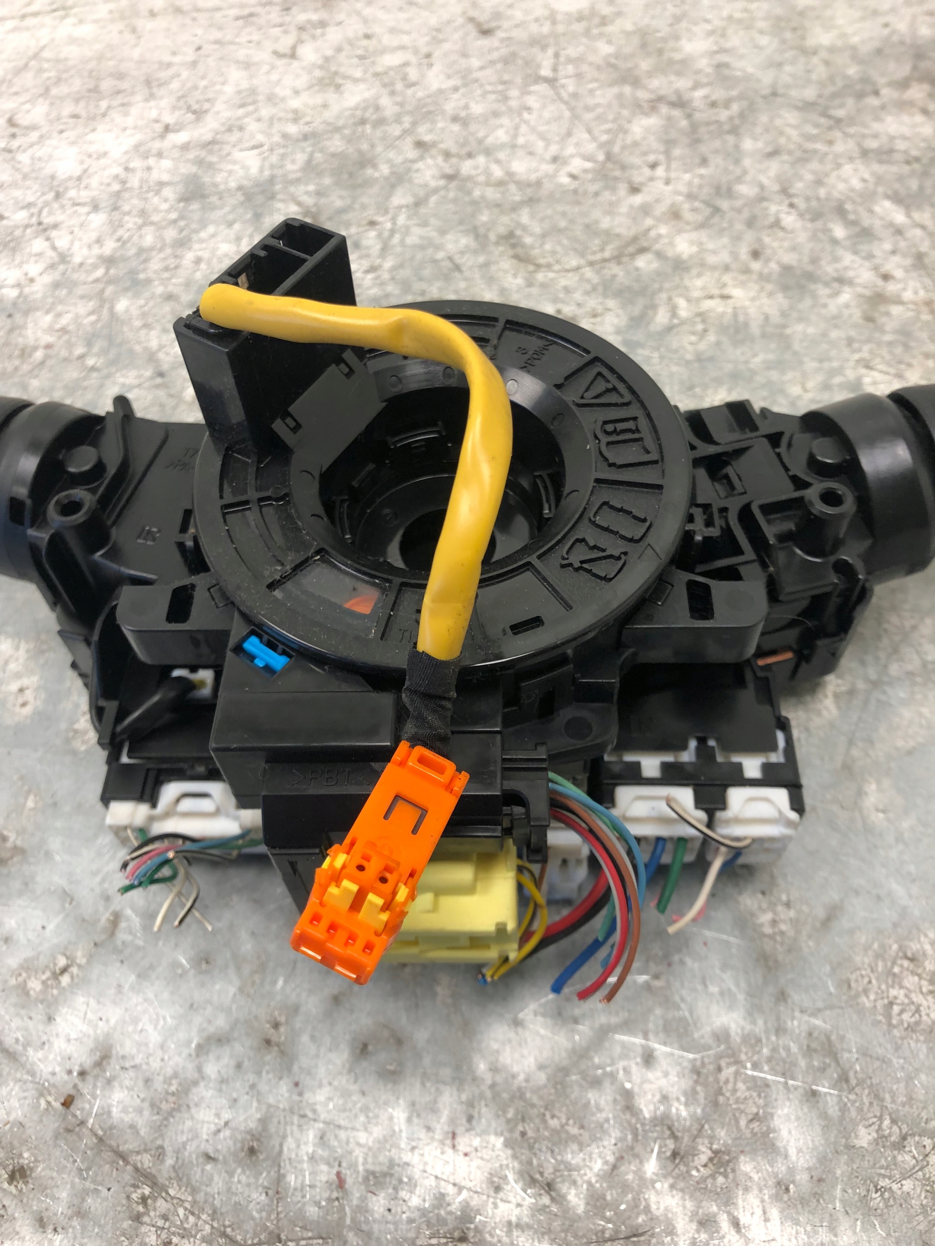 DEVIO LUCI TERGICRISTALLO TERGI TOYOTA AURIS e 89245-02040