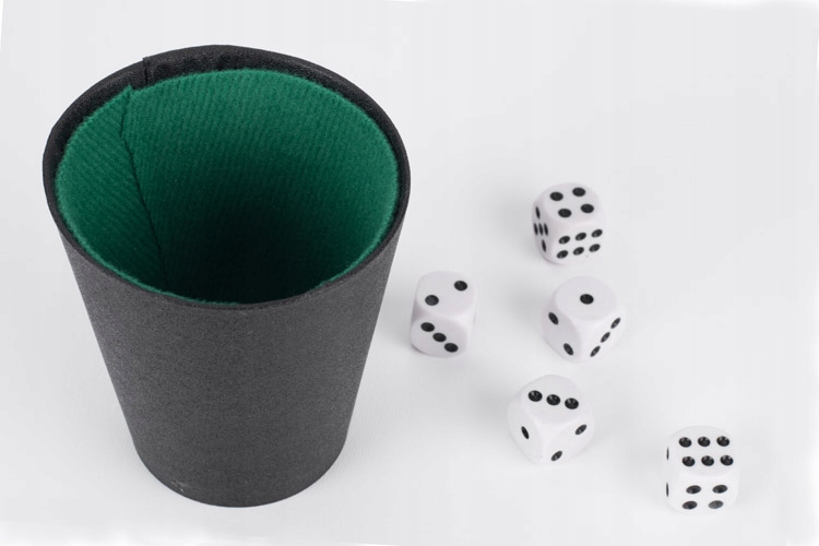 

Kości do gry 5 sztuk z Kubeczkiem