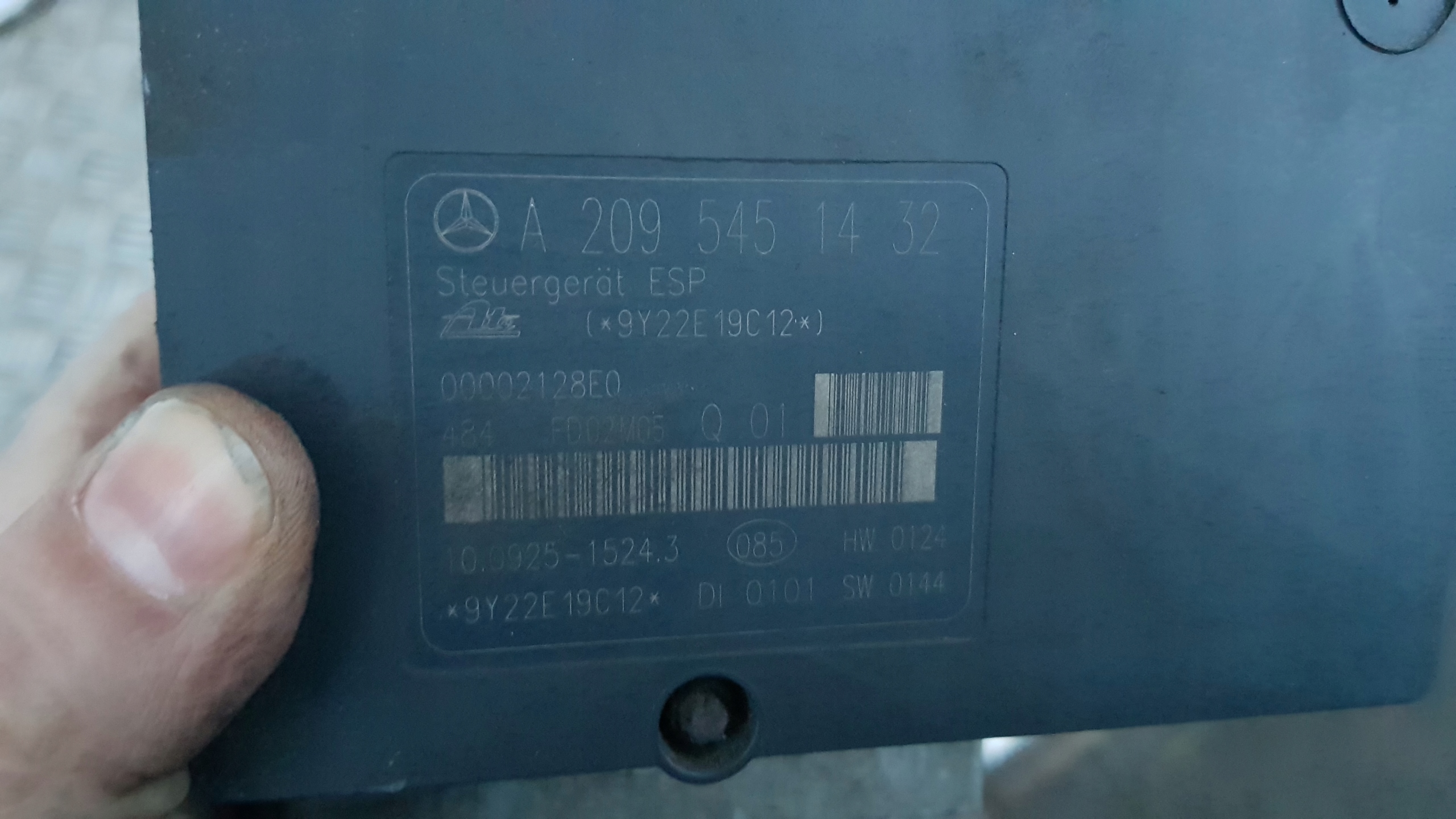 MERCEDES W203 Pompa ABS a2095451432 a0044315412