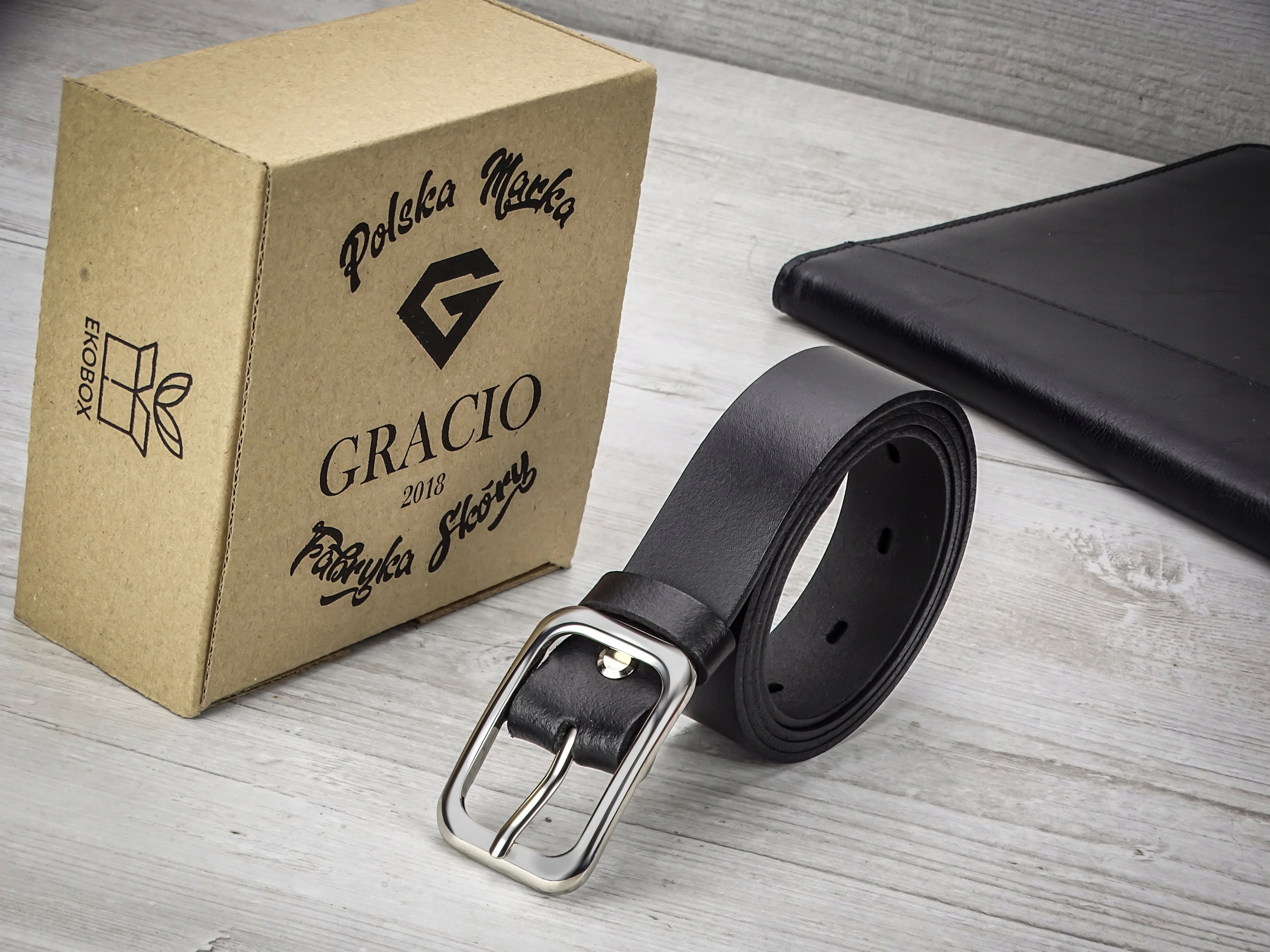 Skórzany Gracio Pasek Damski Klamra Srebrna 150cm Model TRS 03