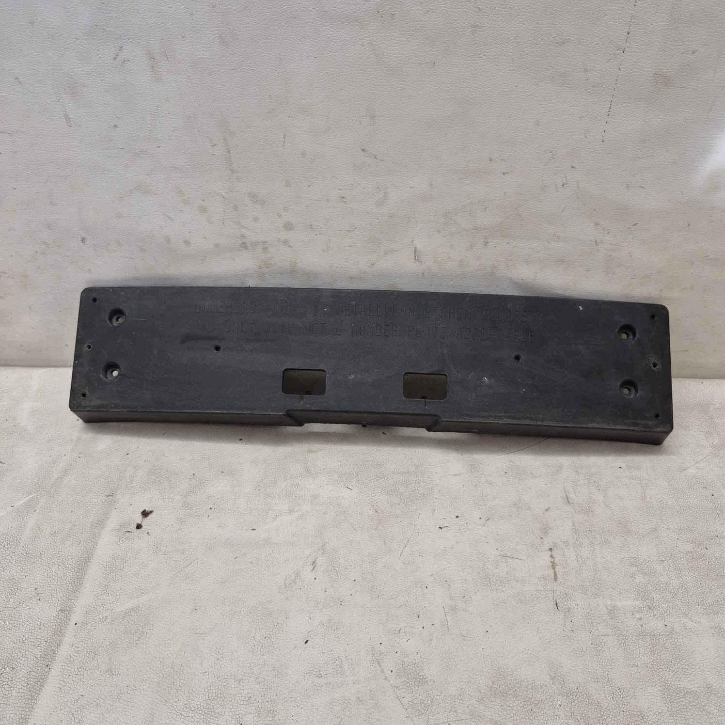 BMW 8 G14 G15 18-26 frame holder holder signs