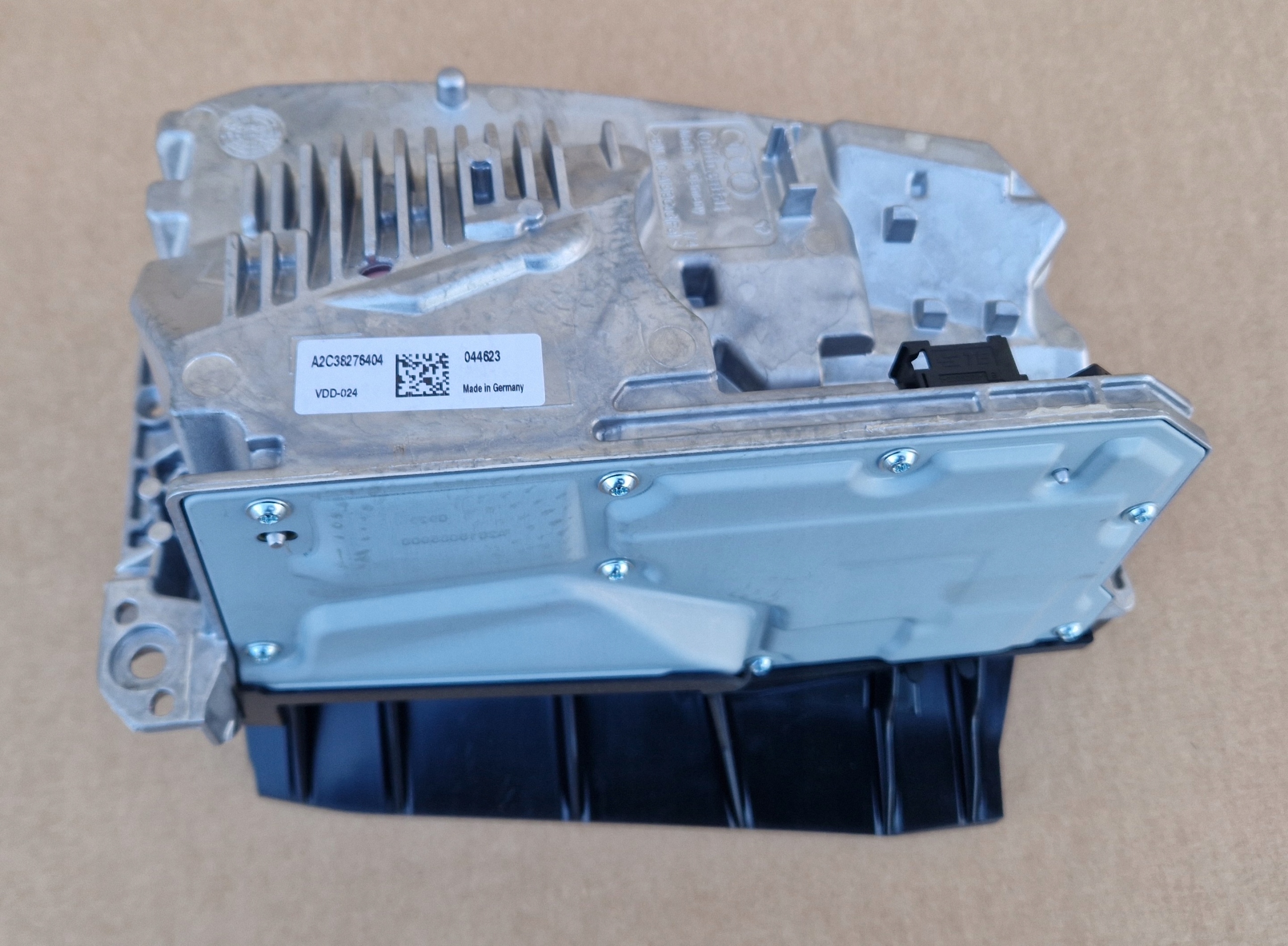 HEAD UP AUDI A6 C8 4K1919617D Original Comme Neuf