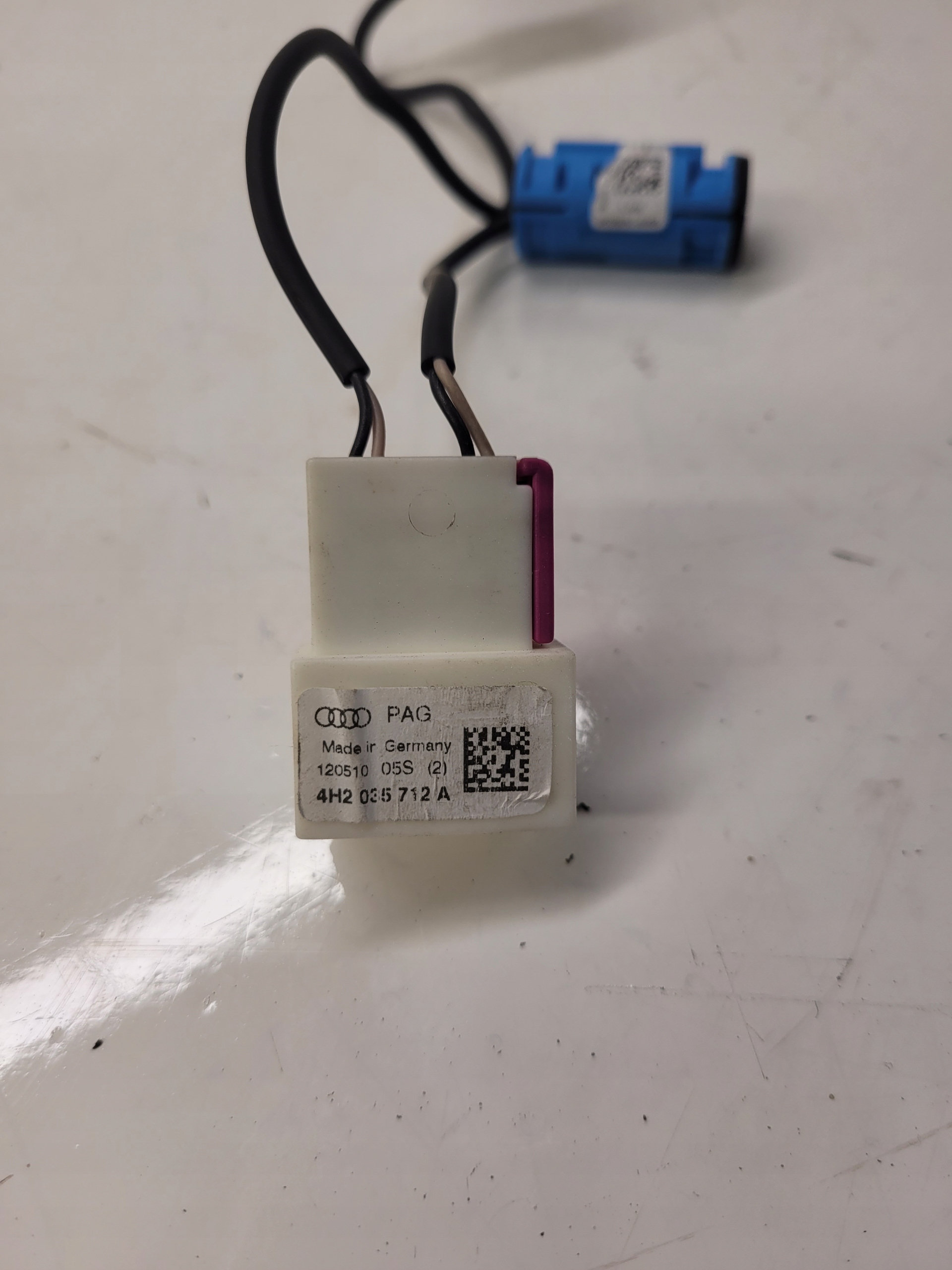MIKROFON BLUETOOTH AUDI A6 C7 A7 A8 4H2035712A