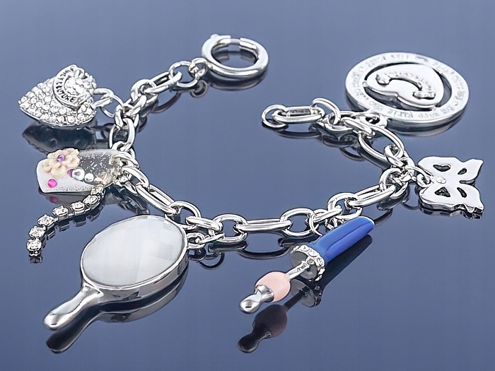 

Modna bransoletka Charms