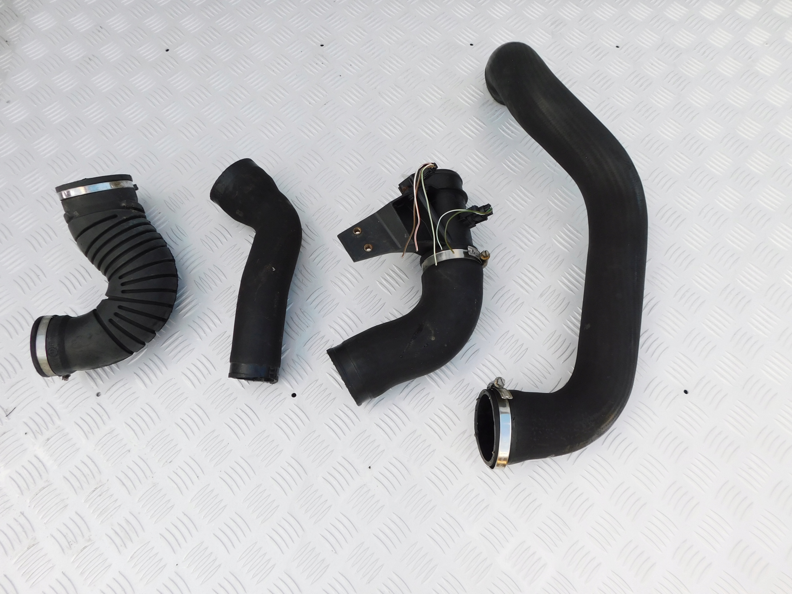 Mercedes Sprinter 2.2 CDI rury hose hoses sensors air OEM