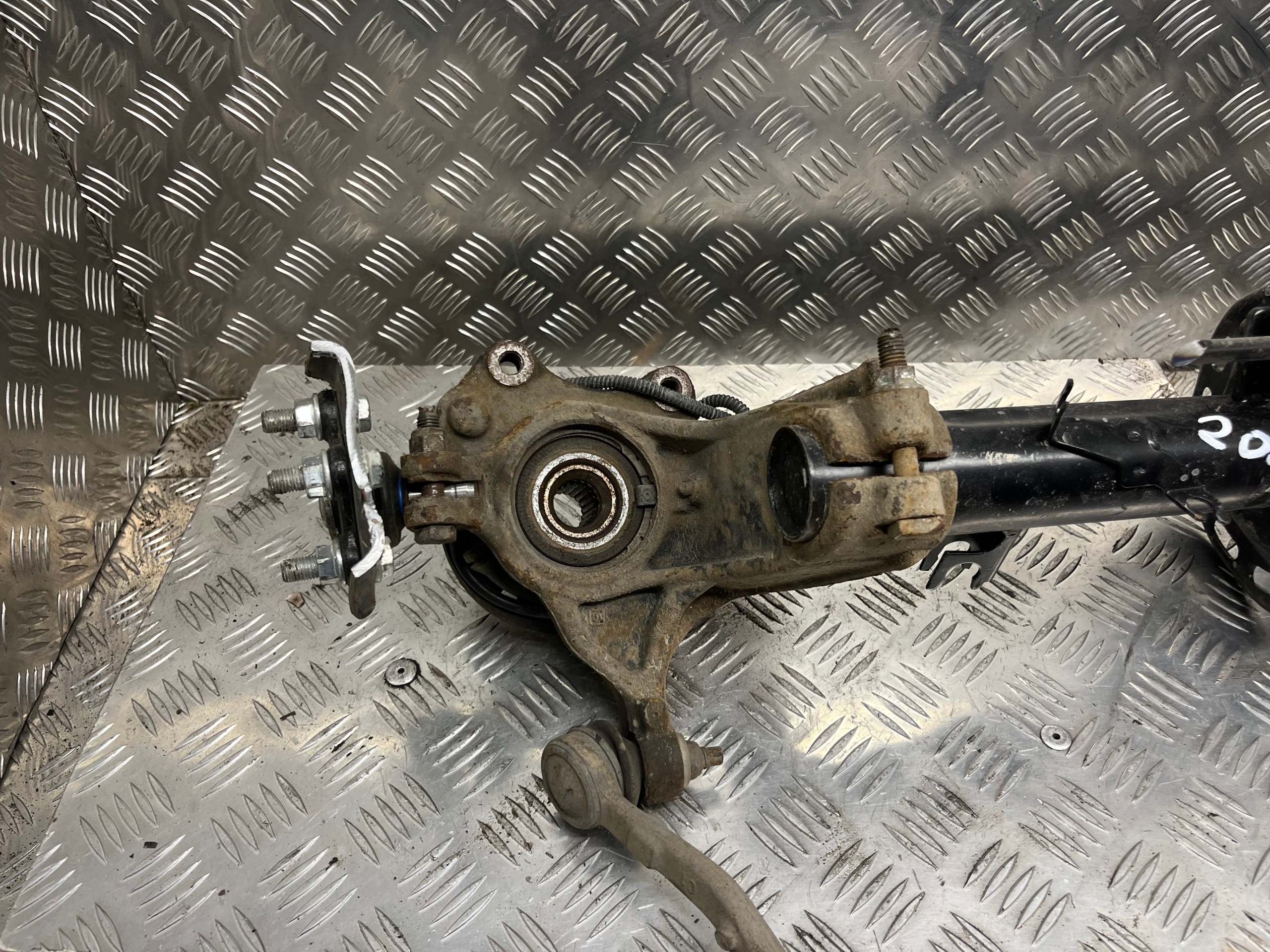 MCPERSON swing right front front PEUGEOT 208