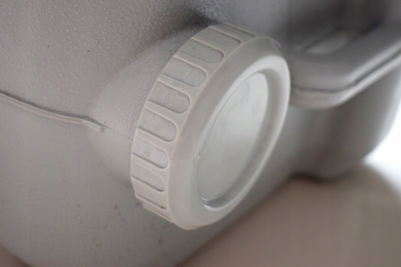 TOALETA PRZENOŚNA TURYSTYCZNA SZPITALNA LEKKA 20L Model 20L