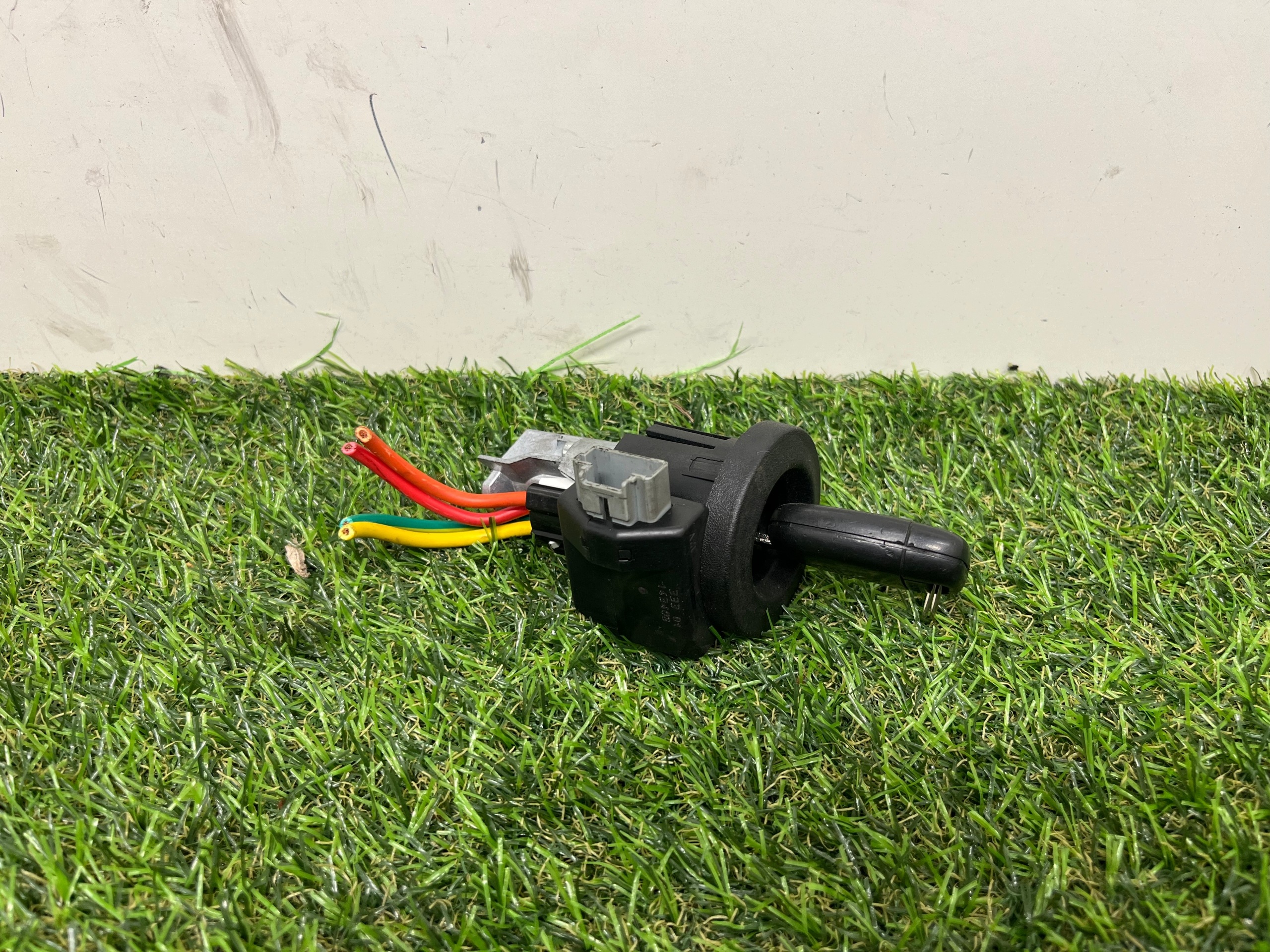 ignition Z KLUCZYKIEM RENAULT CLIO 2 LIFT