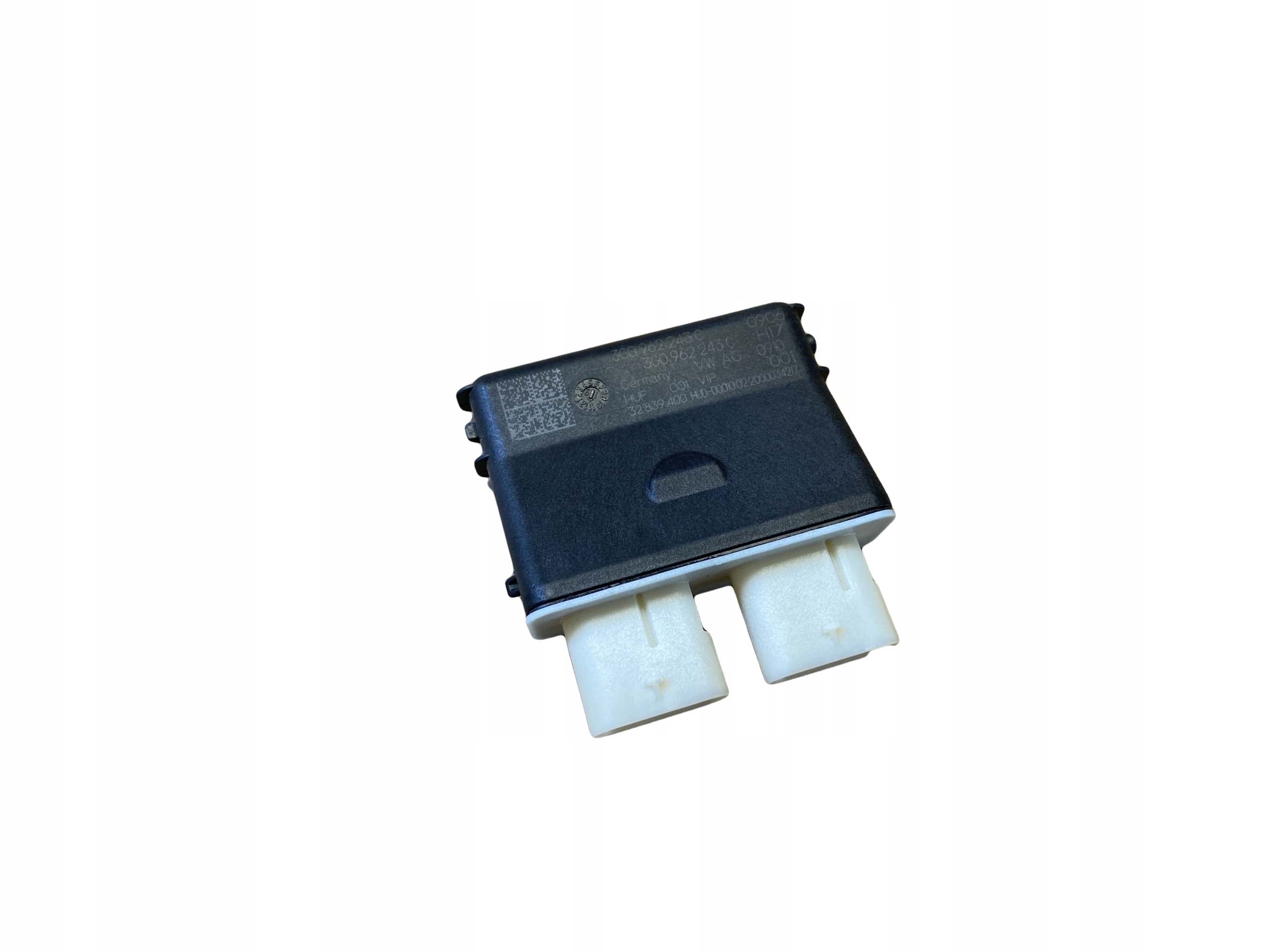 AUDI VW control unit electrical bonnet 3G0962243C