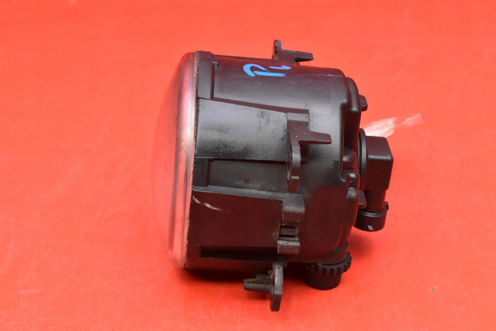 fog light right front front 8200074008 RENAULT FLUENCE 1 and 09-13