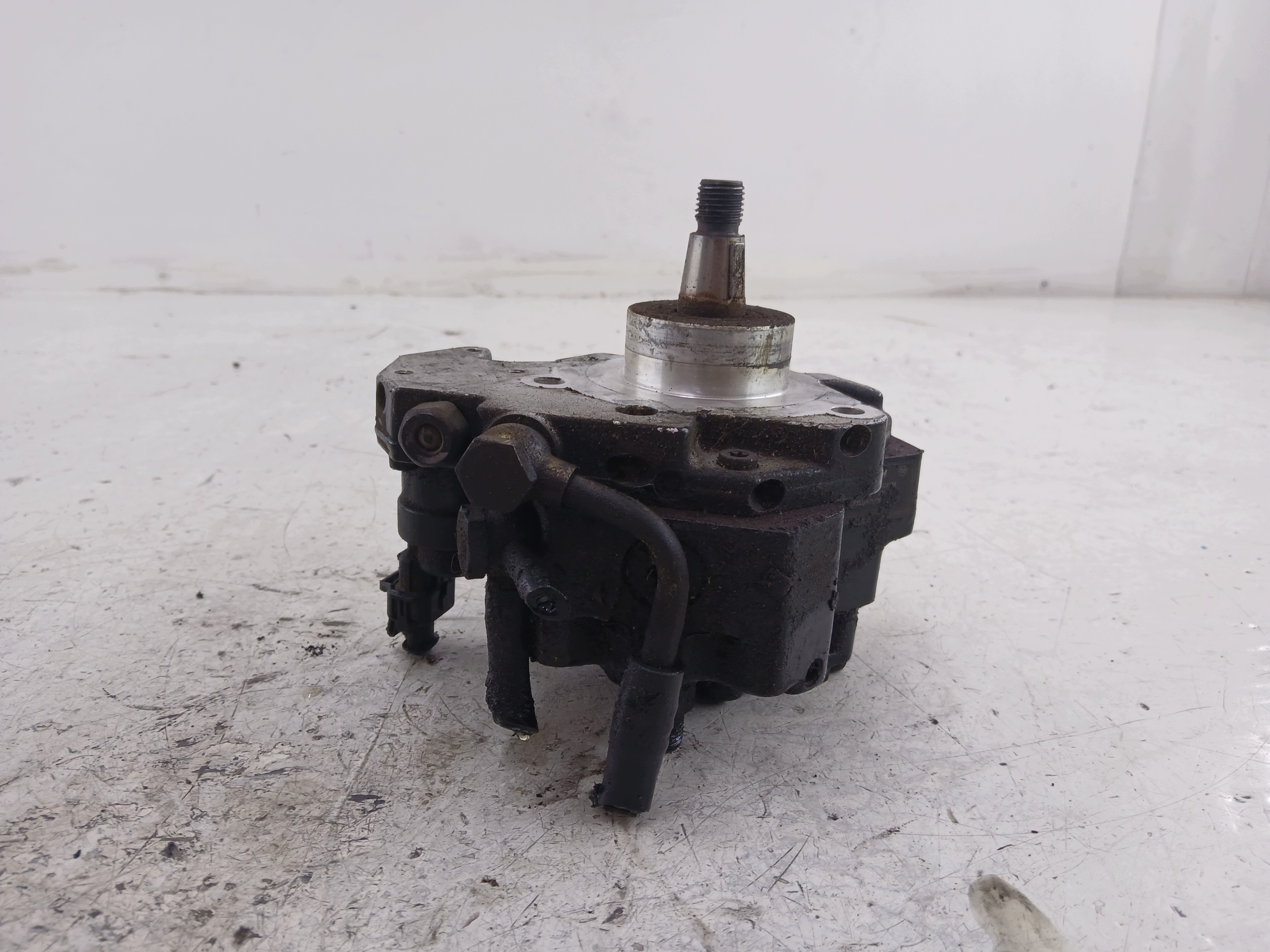 CHRYSLER VOYAGER IV 2.5 CRDI injection pump 0445010034