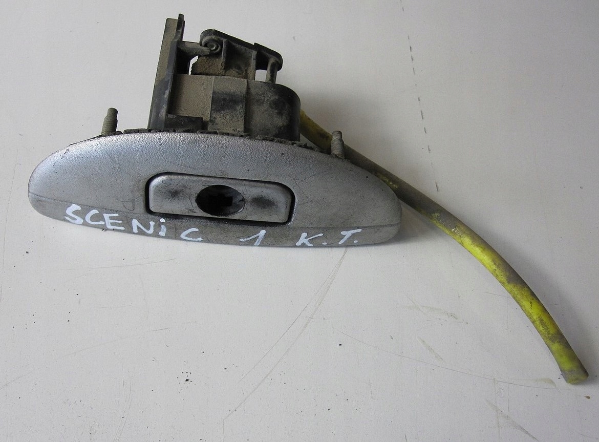 KLAMKA TYLNA KLAPY BAGAŻNIKA RENAULT SCENIC I