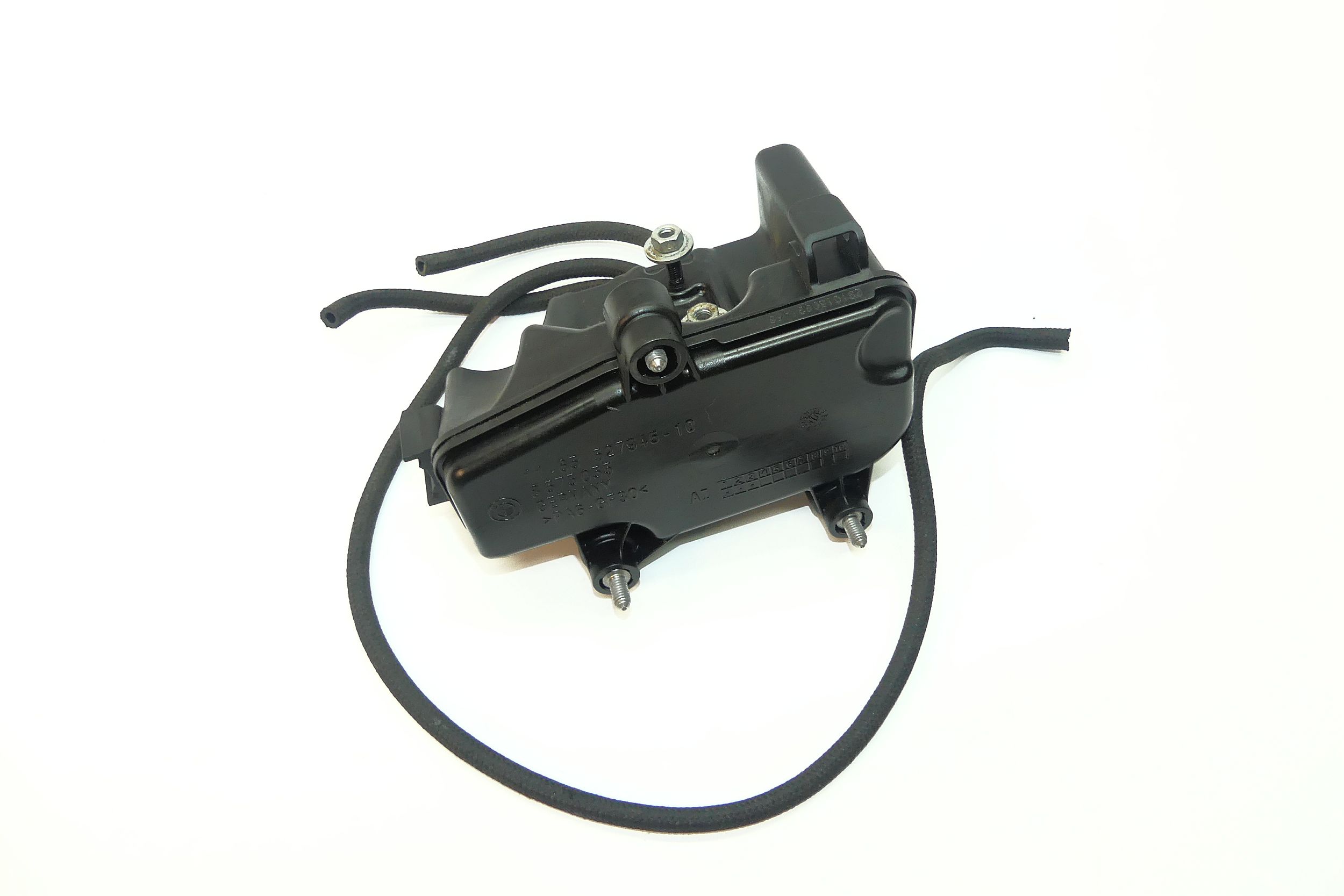 8575055 - BMW G32 G30 G11 3.0 D B57 вакуумный бак