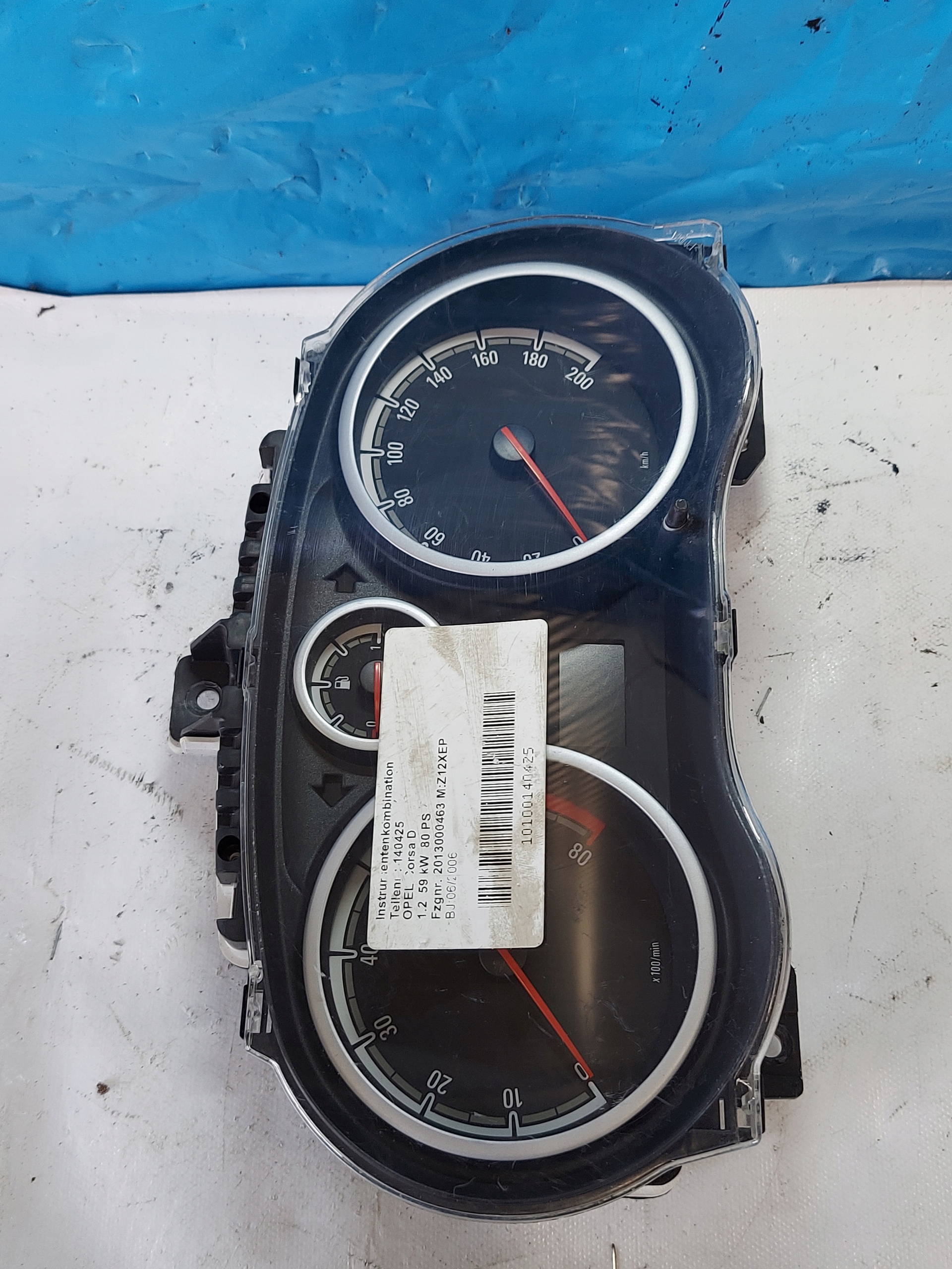 dials clock CORSA D 1.2 B P0013252140