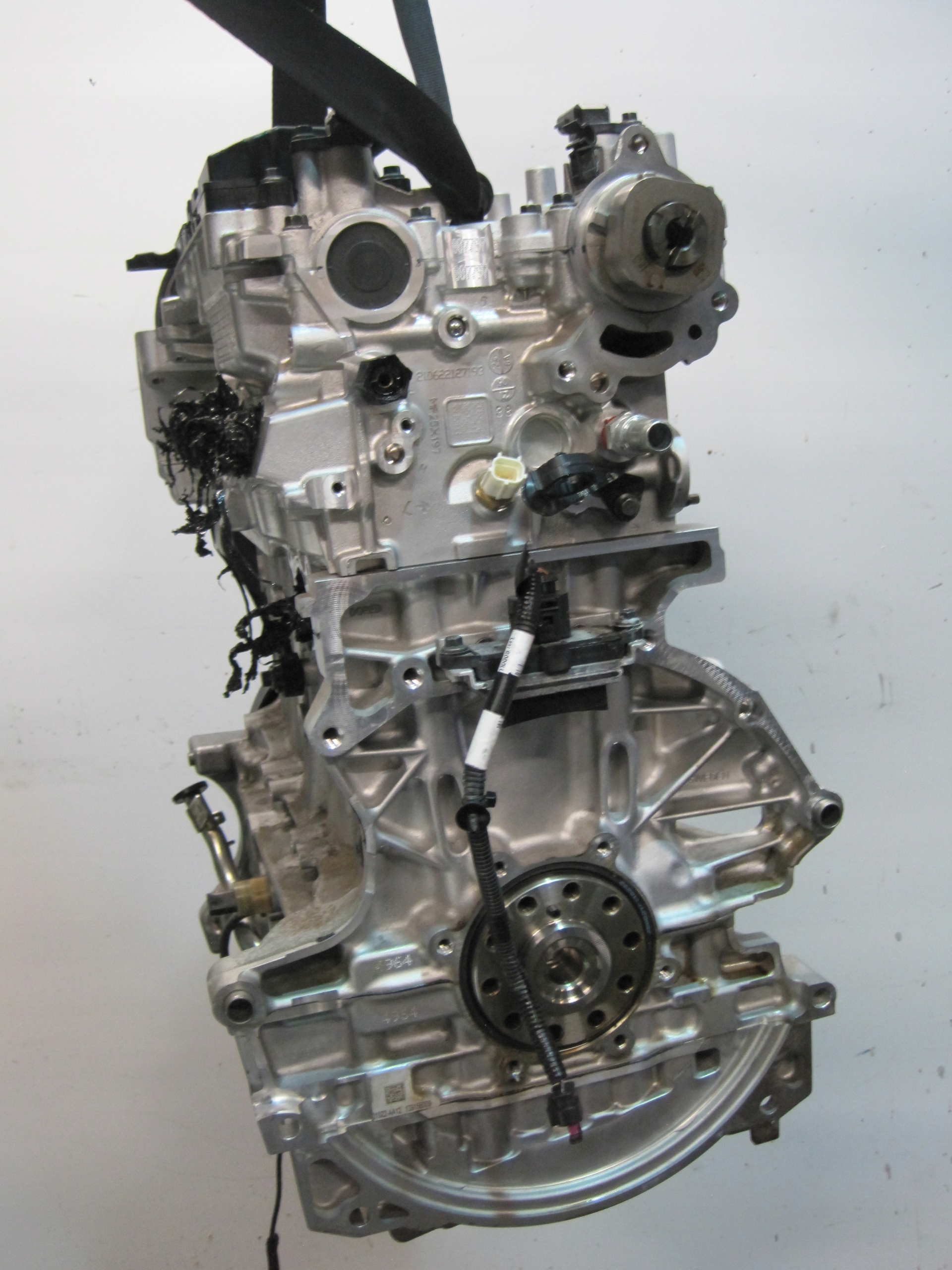 engine MOTOR pillar VOLVO XC90 2.0 D D420T2