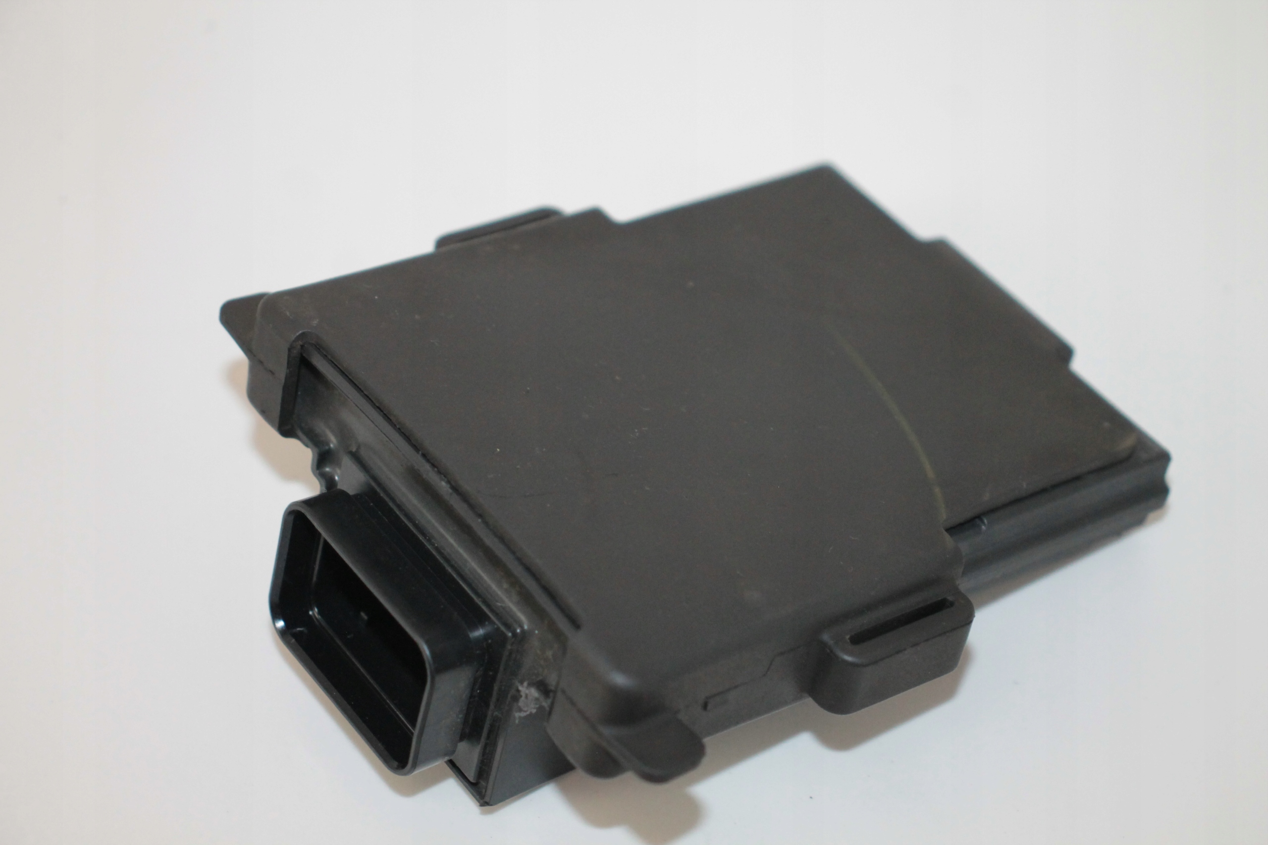 90 - YAMAHA TRACER 900 GT MT09 МОДУЛЬ ПОДВЕСКИ